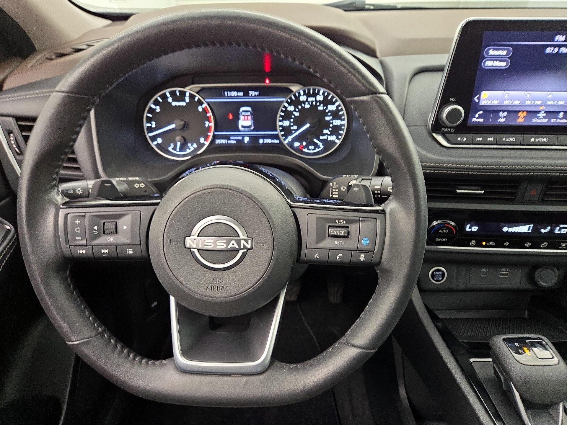 Thumbnail: 2023 Nissan Rogue - 10