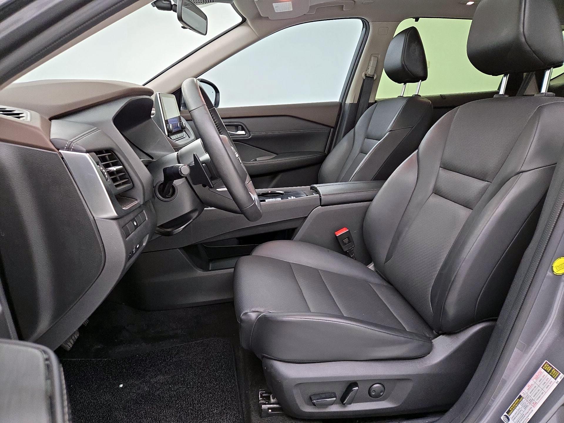 Thumbnail: 2023 Nissan Rogue - 11