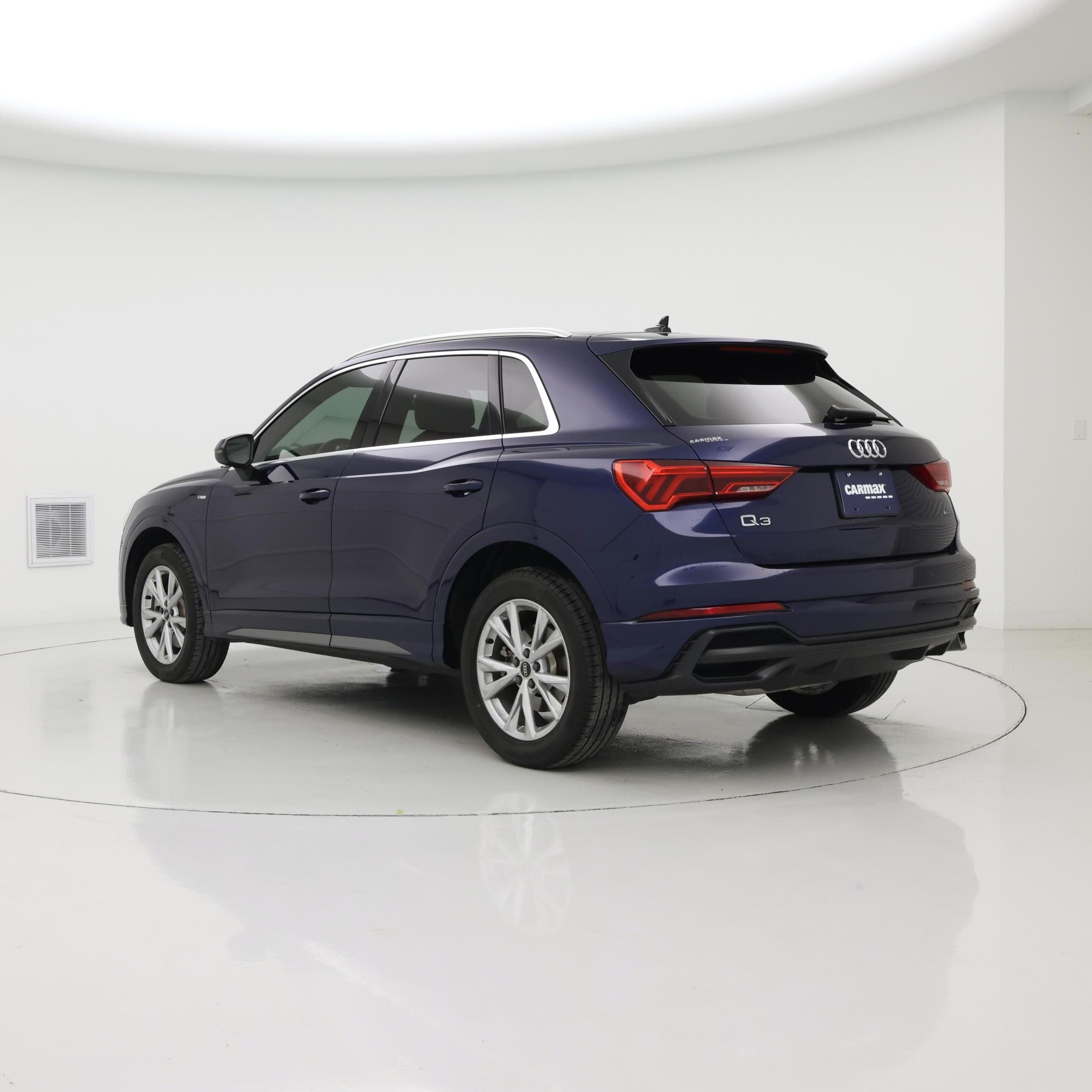 Thumbnail: 2022 Audi Q3 - 2
