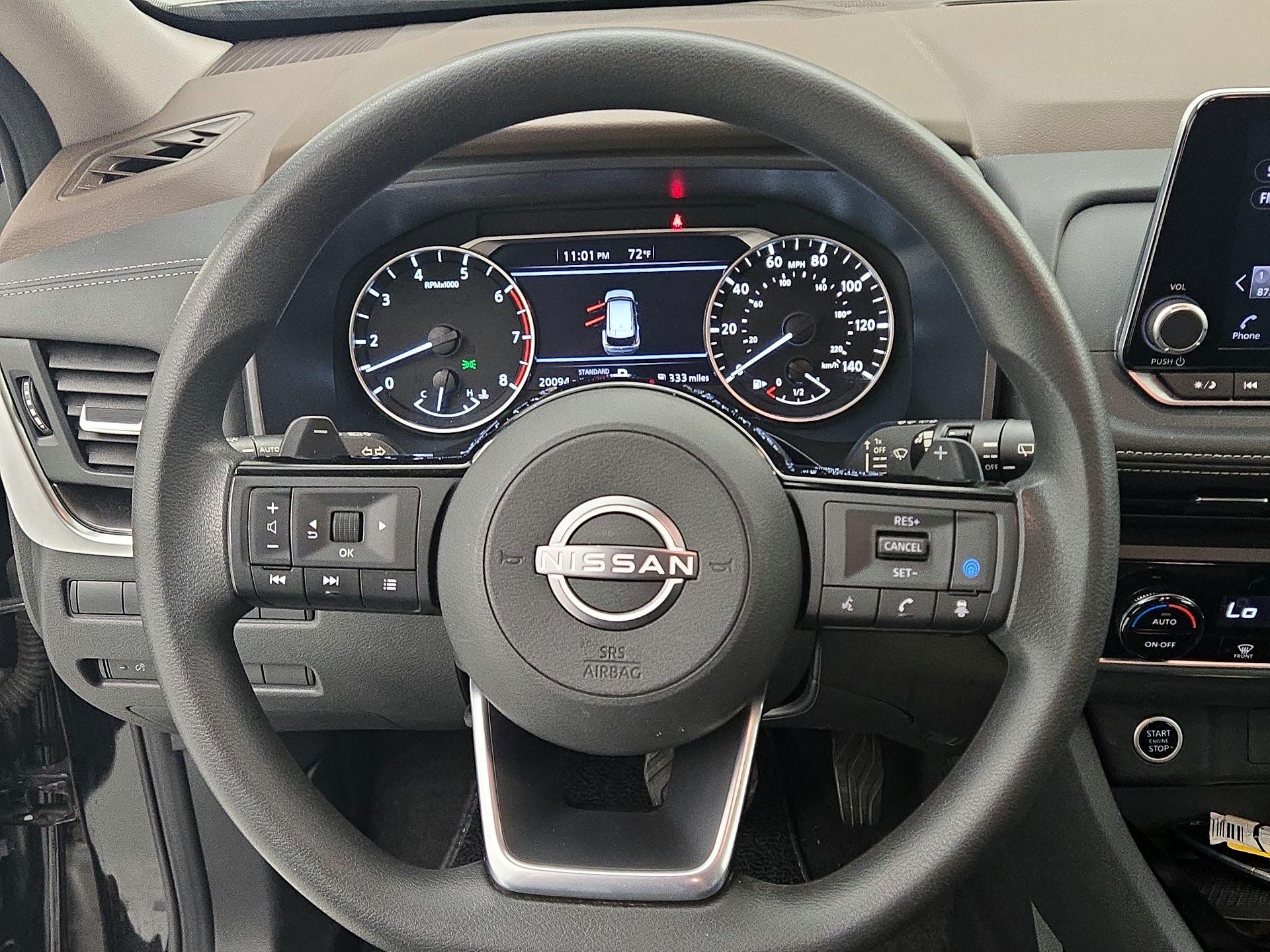 Thumbnail: 2023 Nissan Rogue - 10