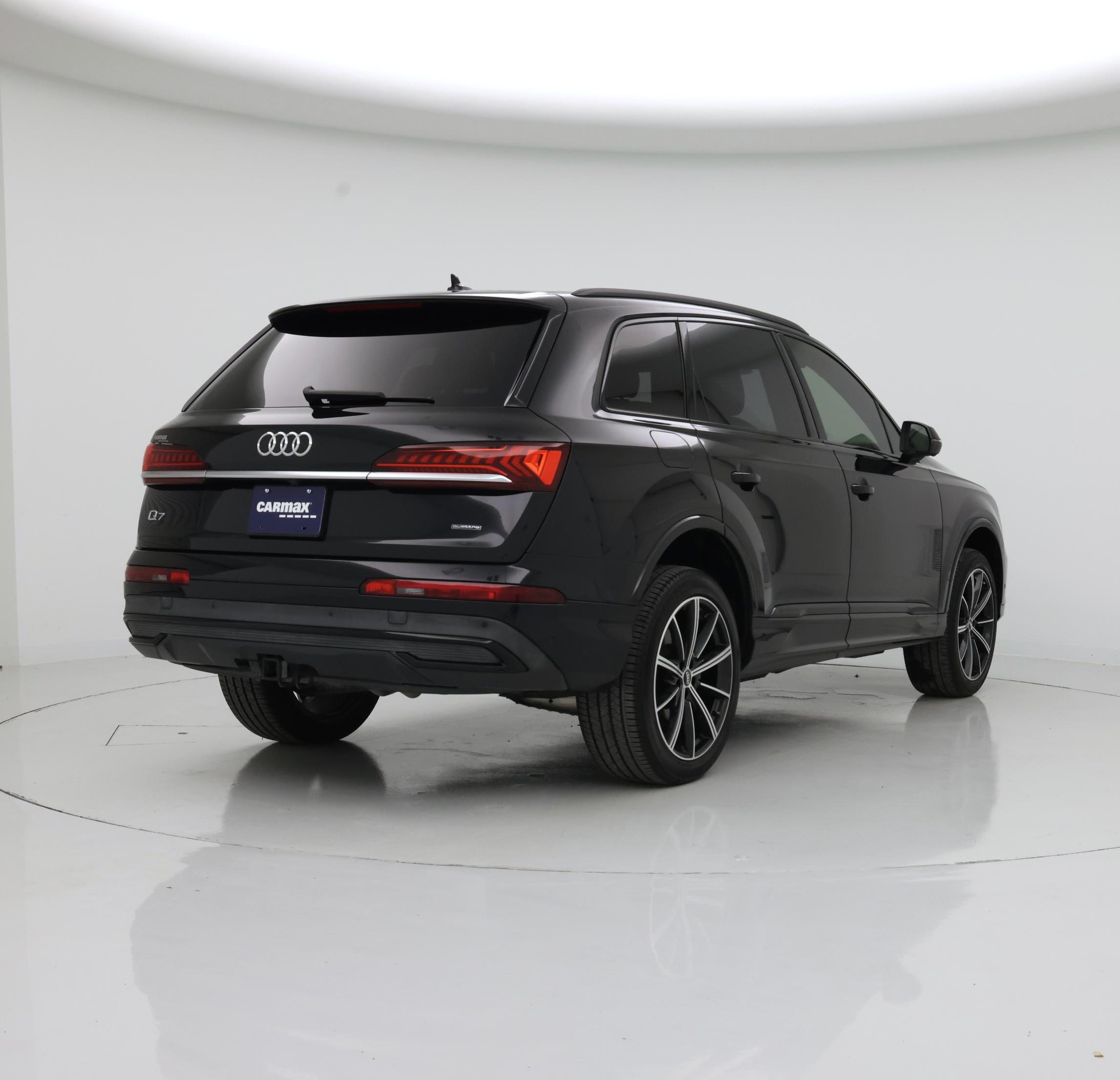 Thumbnail: 2020 Audi Q7 - 8