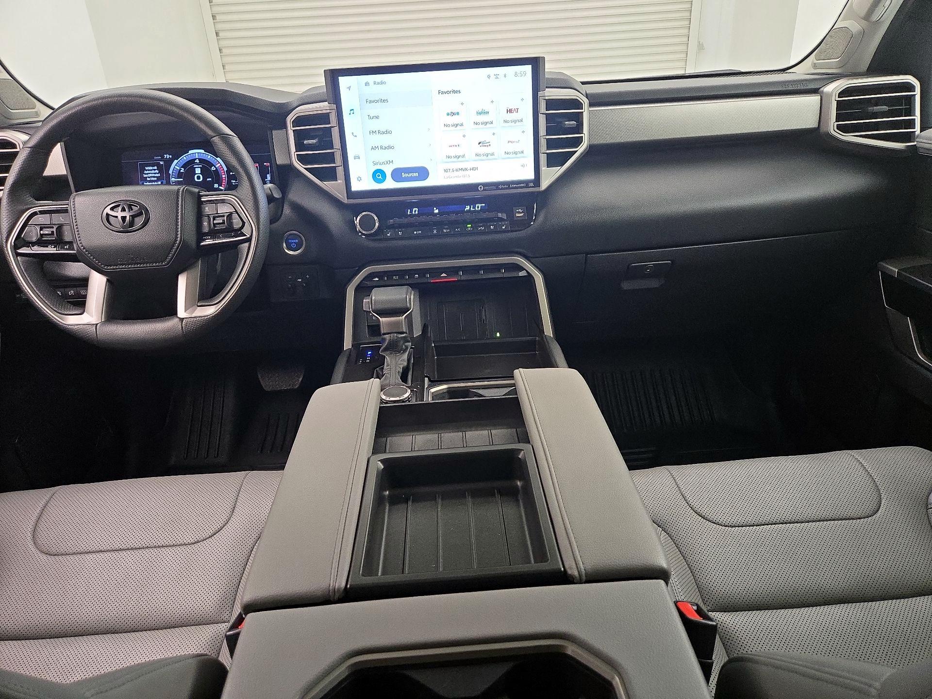 Thumbnail: 2023 Toyota Tundra - 9