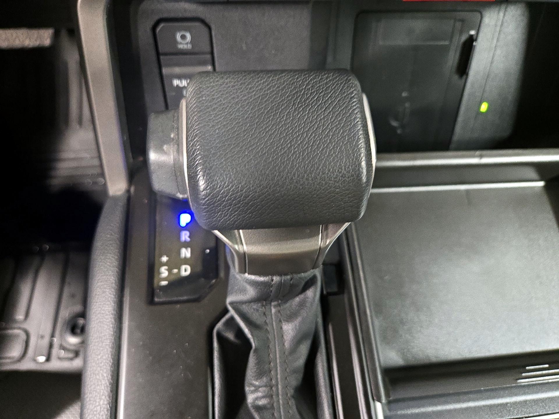 Thumbnail: 2023 Toyota Tundra - 17