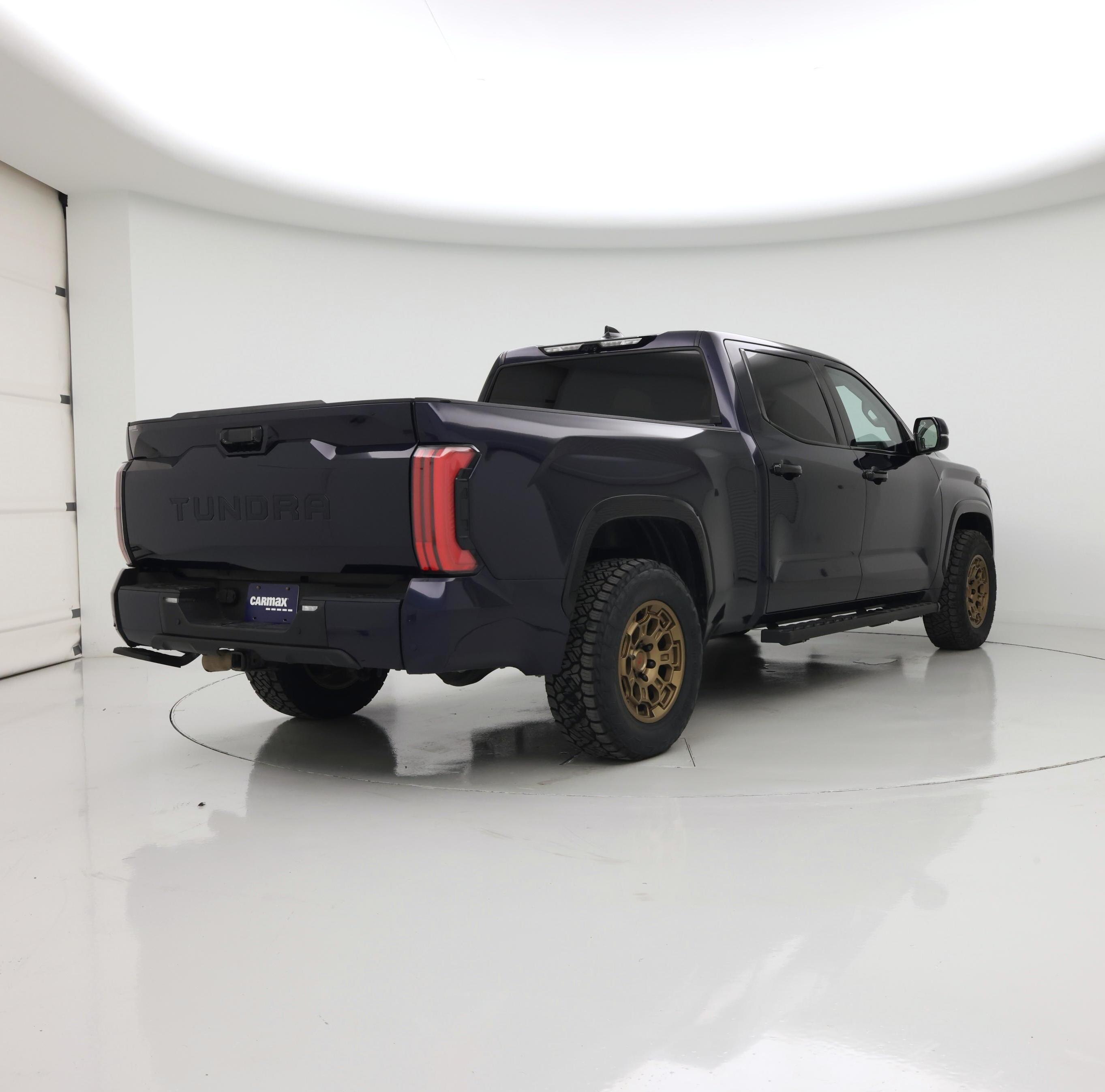 Thumbnail: 2023 Toyota Tundra - 8