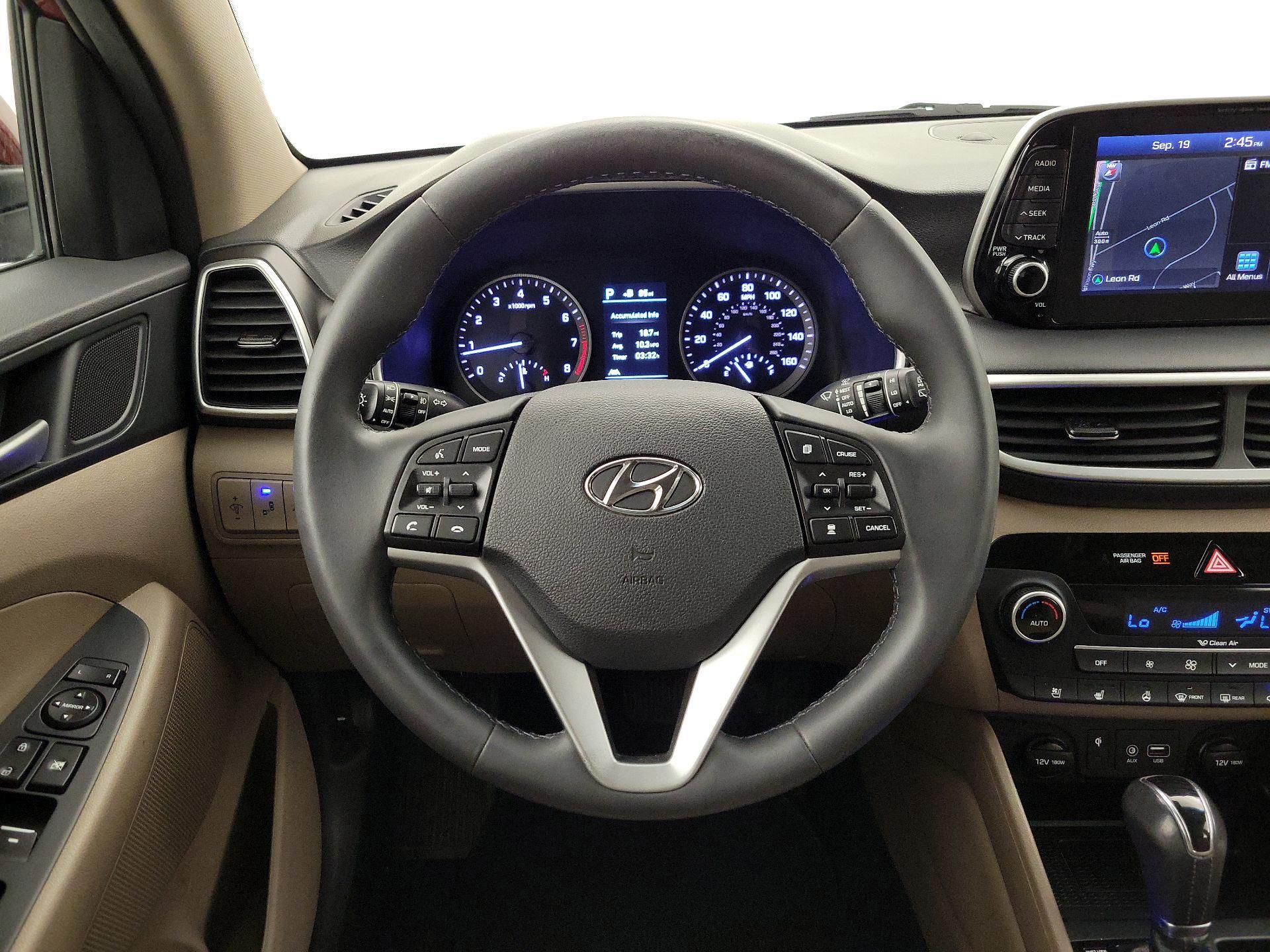 Thumbnail: 2020 Hyundai Tucson - 10
