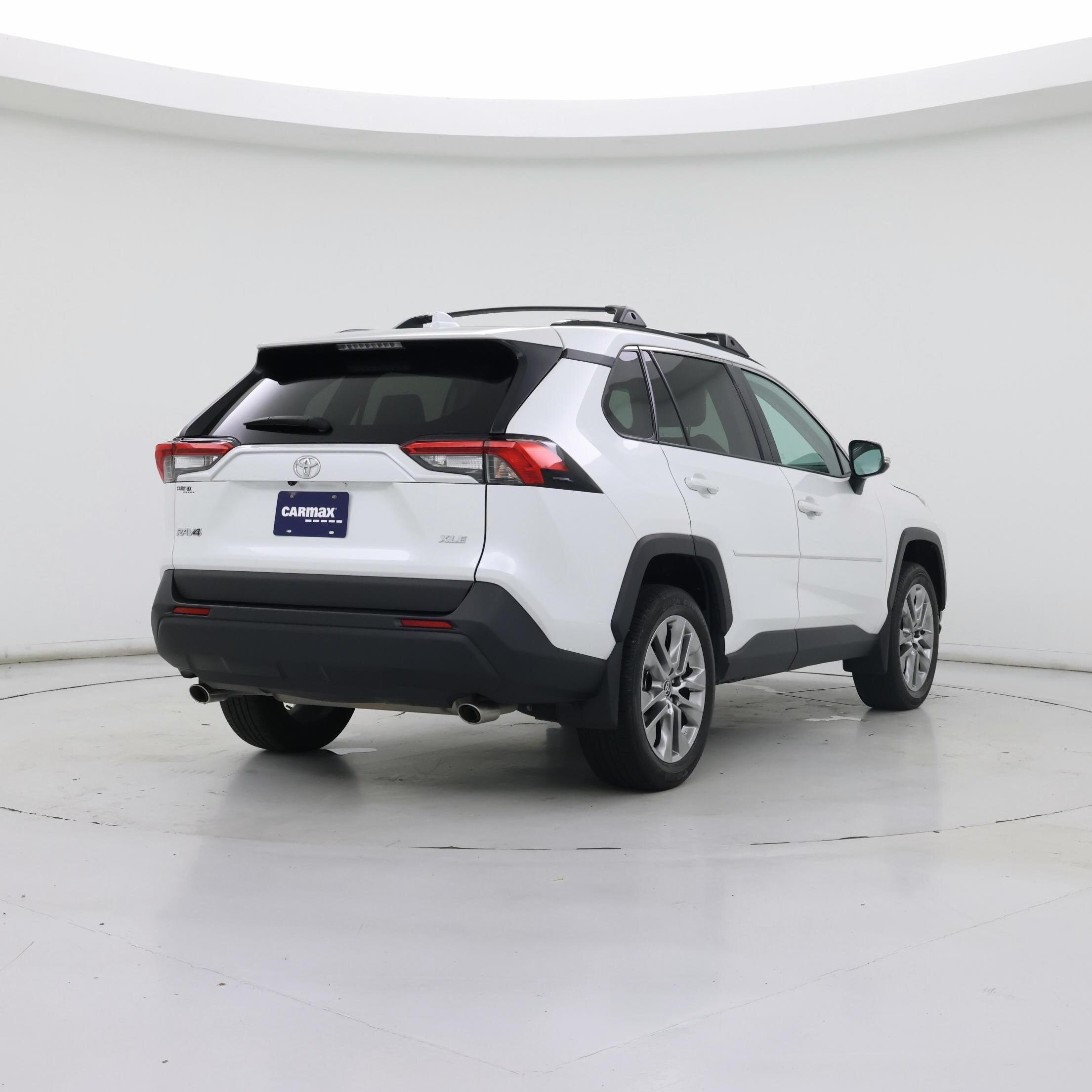 Thumbnail: 2024 Toyota RAV4 - 8