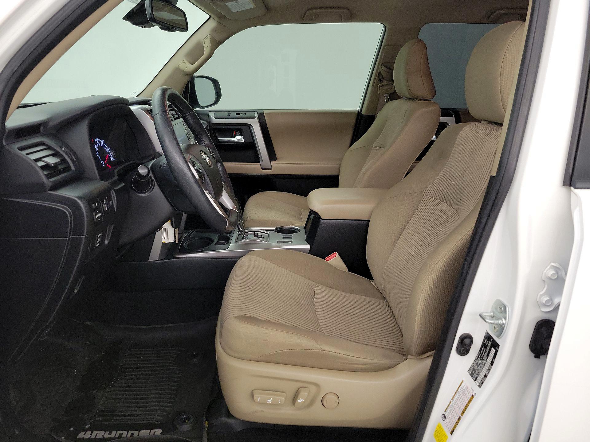 Thumbnail: 2020 Toyota 4Runner - 11