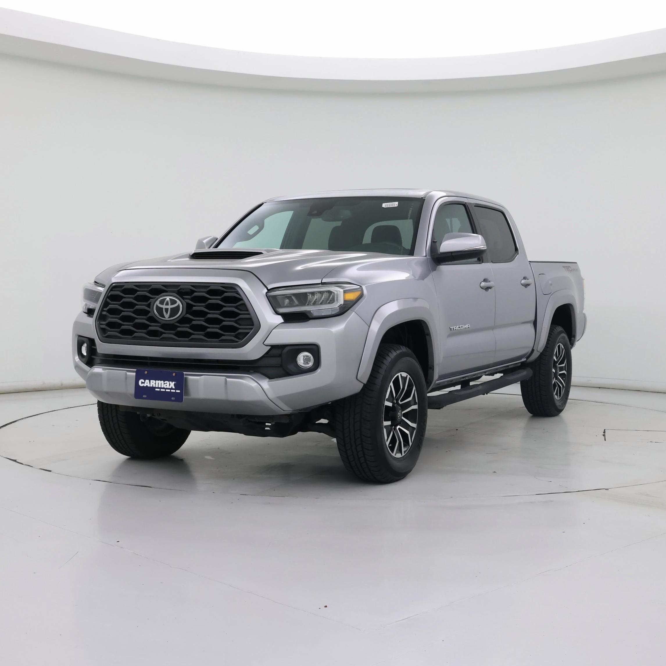 Thumbnail: 2020 Toyota Tacoma - 4