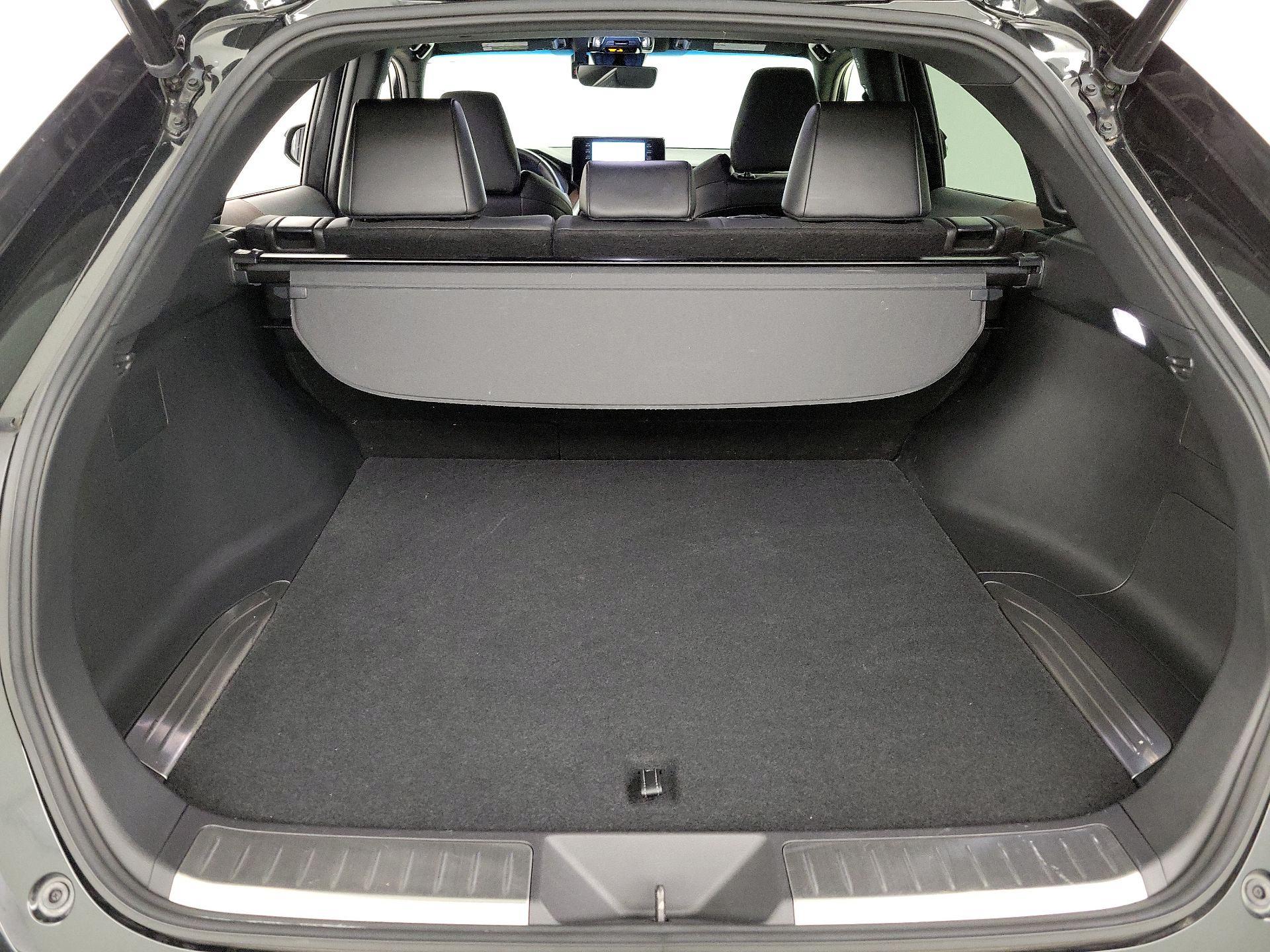 Thumbnail: 2021 Toyota Venza - 20