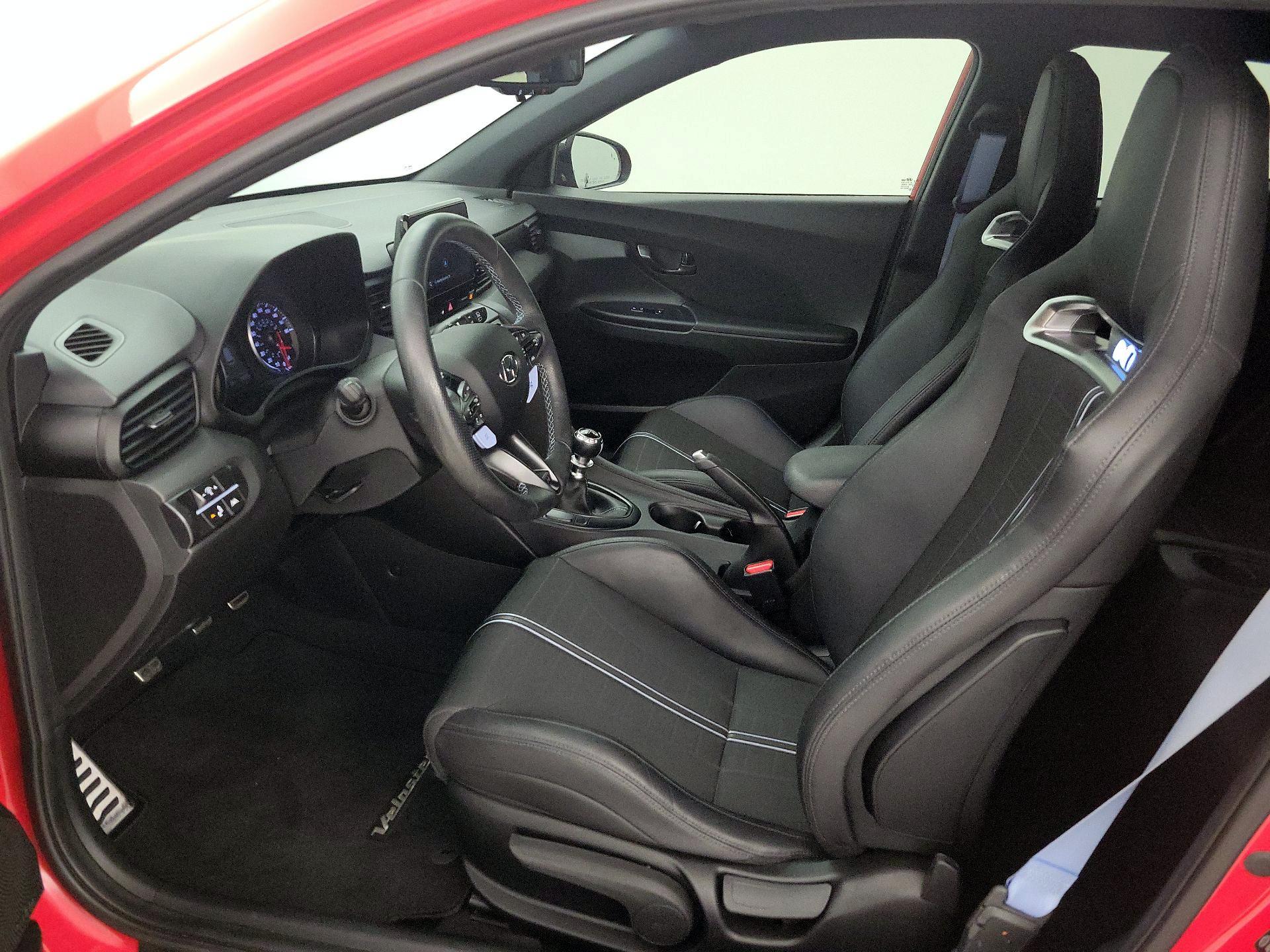 Thumbnail: 2022 Hyundai Veloster - 11