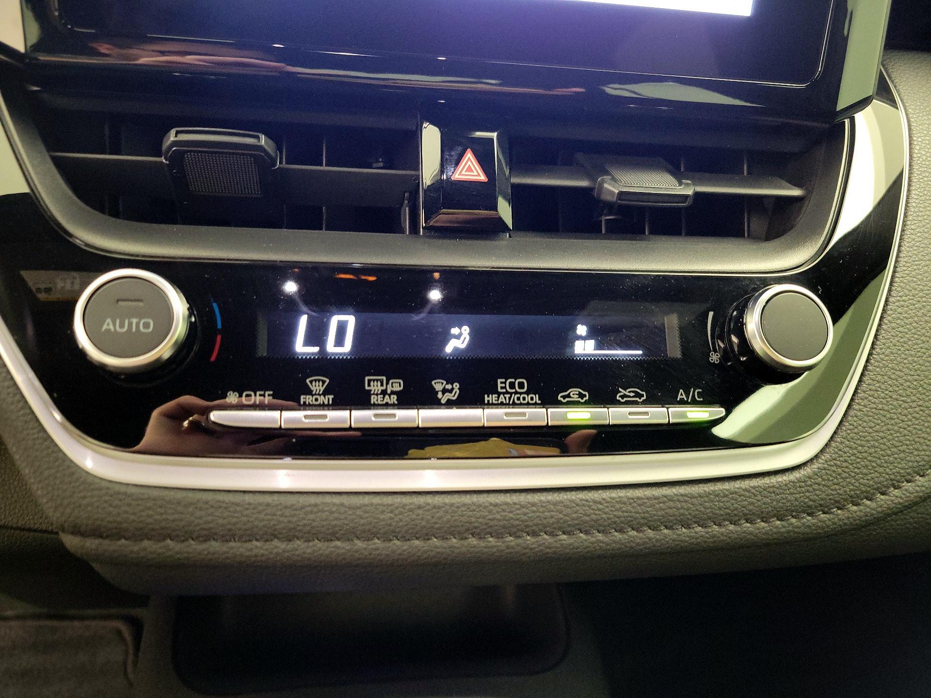 Thumbnail: 2024 Toyota Corolla - 16