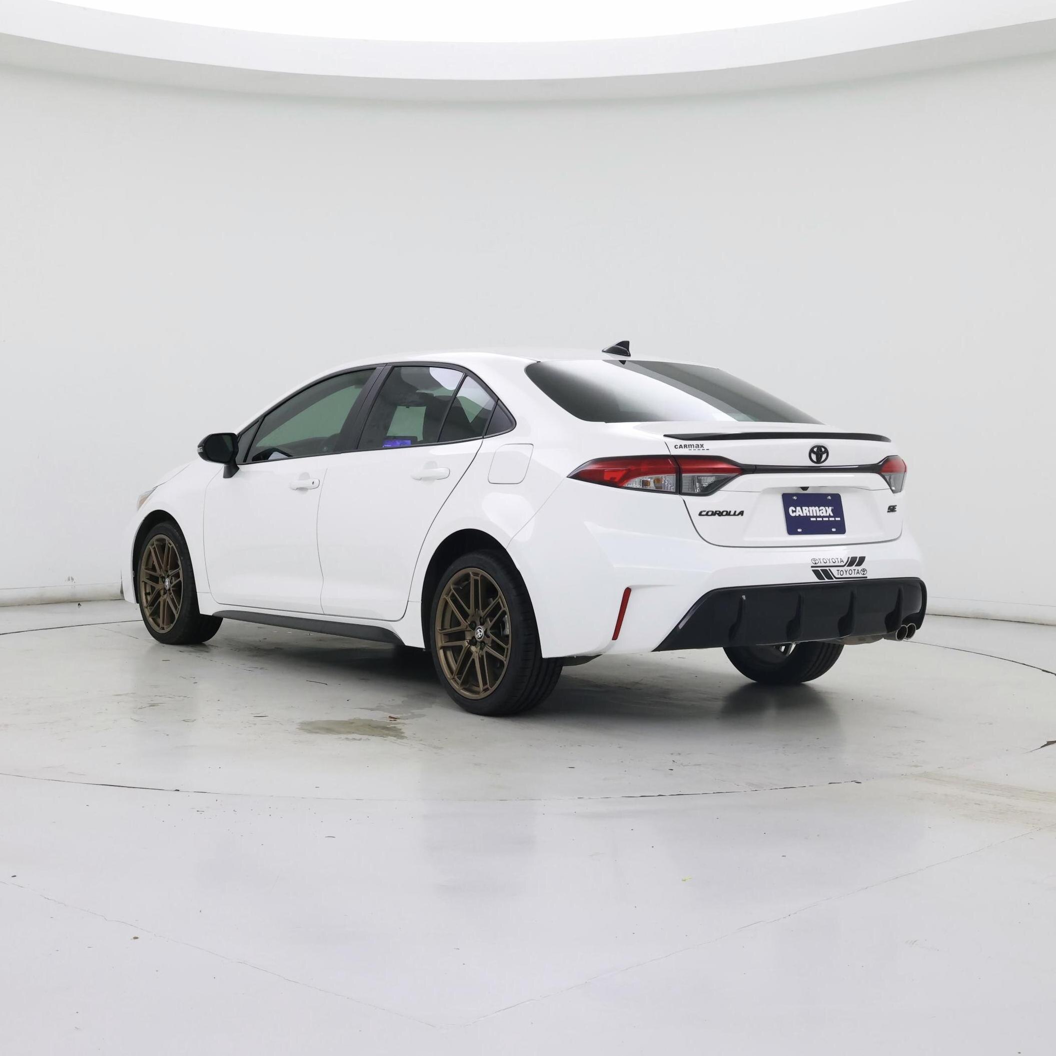 Thumbnail: 2024 Toyota Corolla - 2