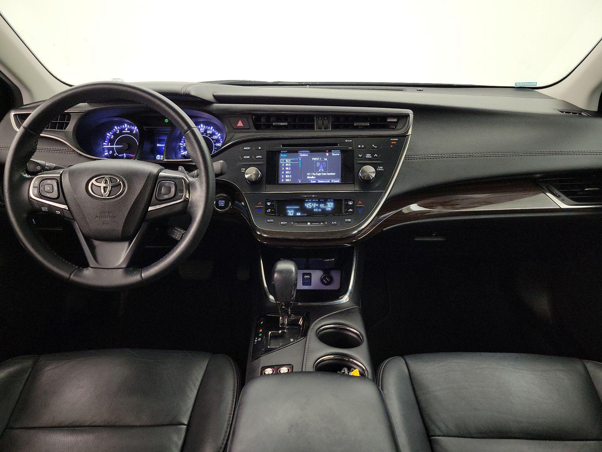 Thumbnail: 2015 Toyota Avalon - 9