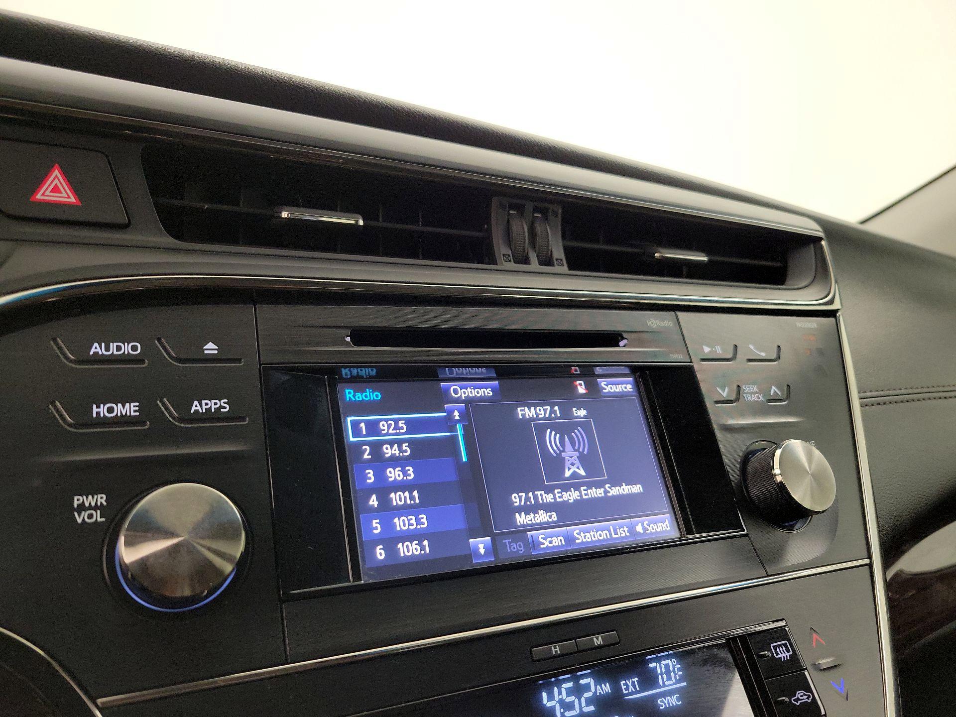 Thumbnail: 2015 Toyota Avalon - 15