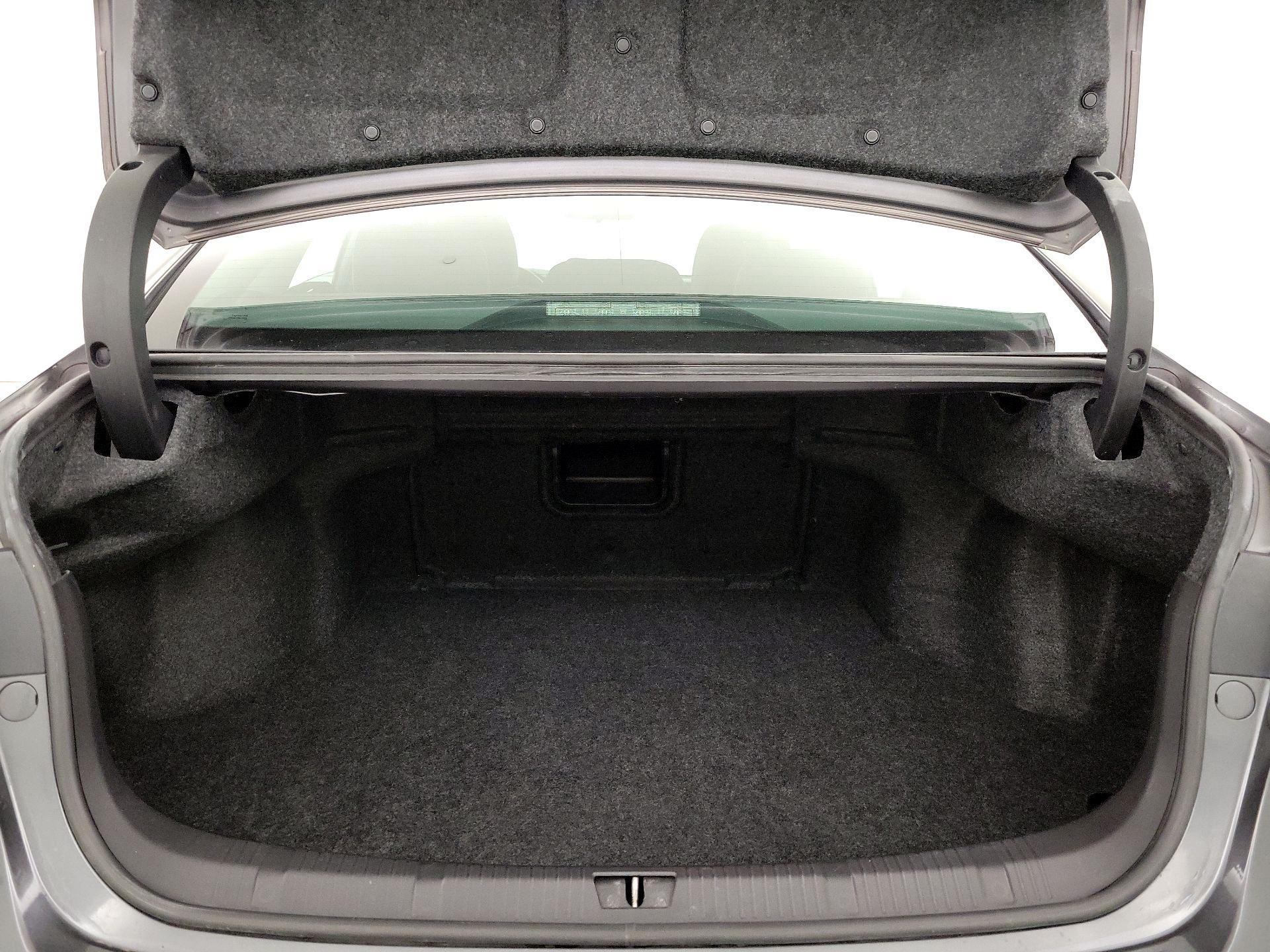 Thumbnail: 2015 Toyota Avalon - 19