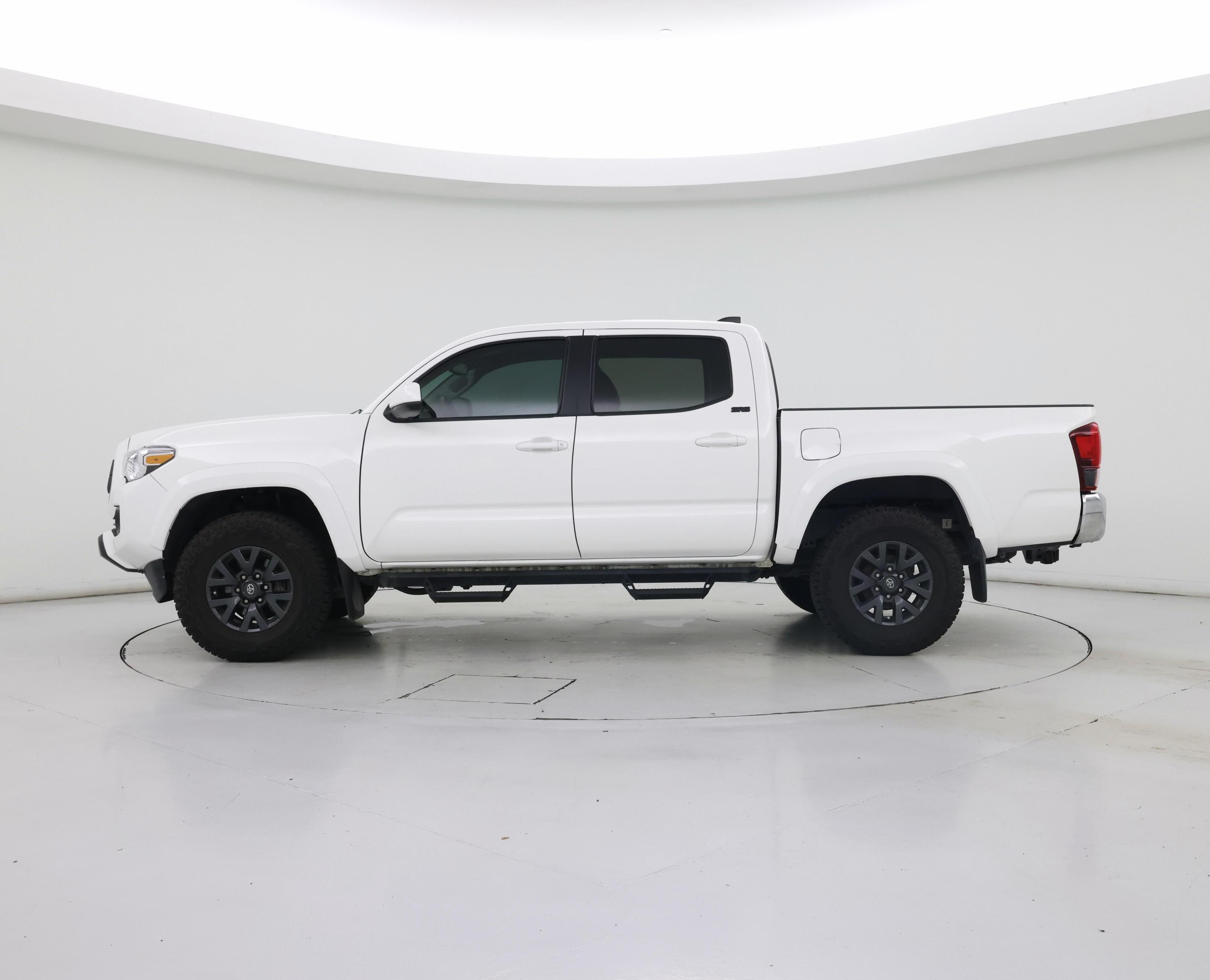 Thumbnail: 2023 Toyota Tacoma - 3