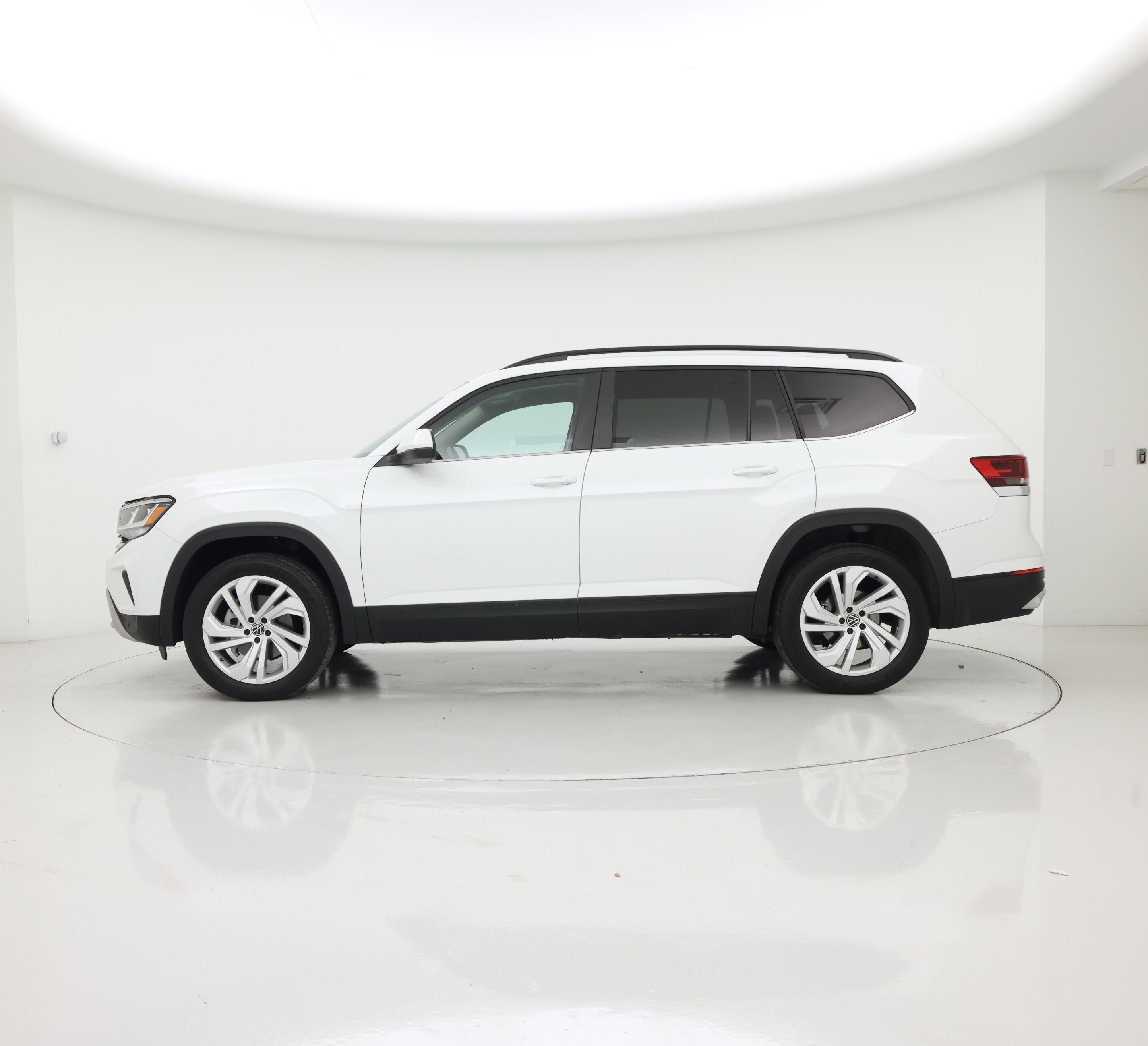 Thumbnail: 2023 Volkswagen Atlas - 3