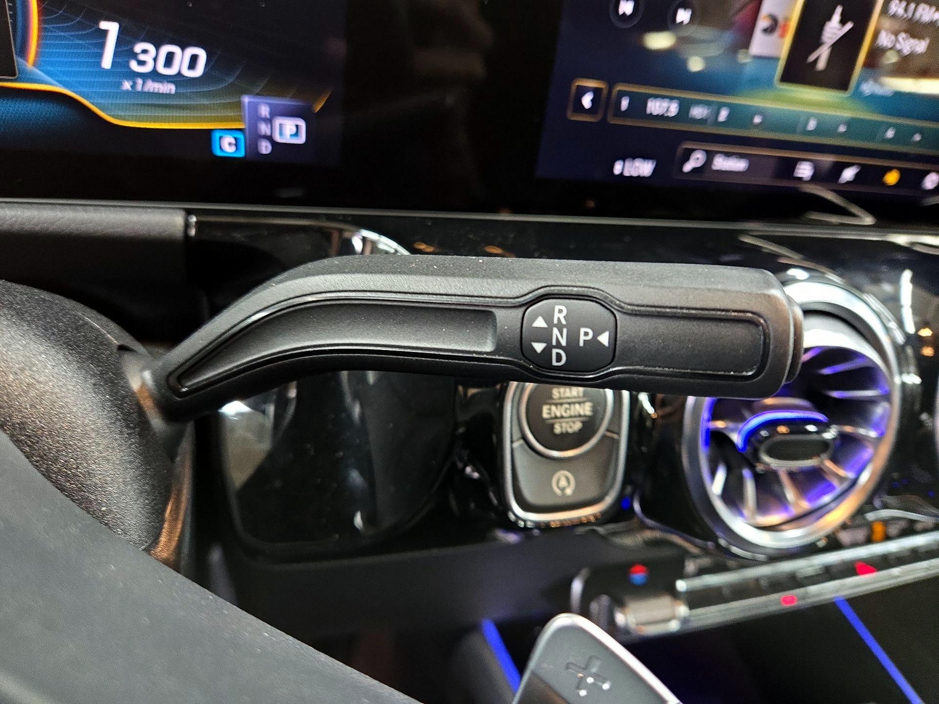 Thumbnail: 2022 Mercedes-Benz GLA - 17