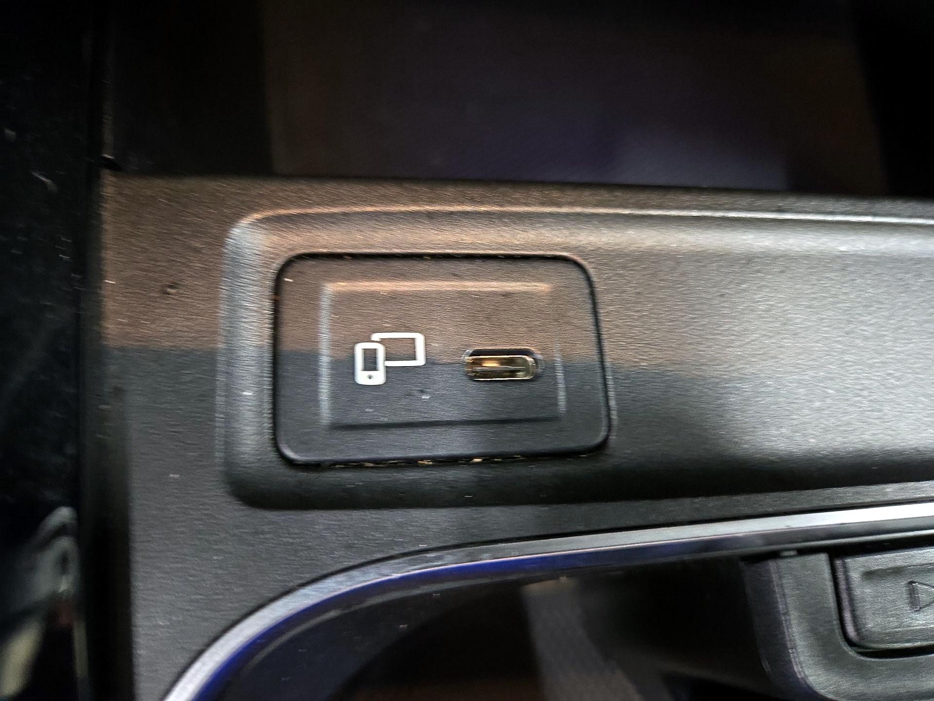 Thumbnail: 2022 Mercedes-Benz GLA - 18