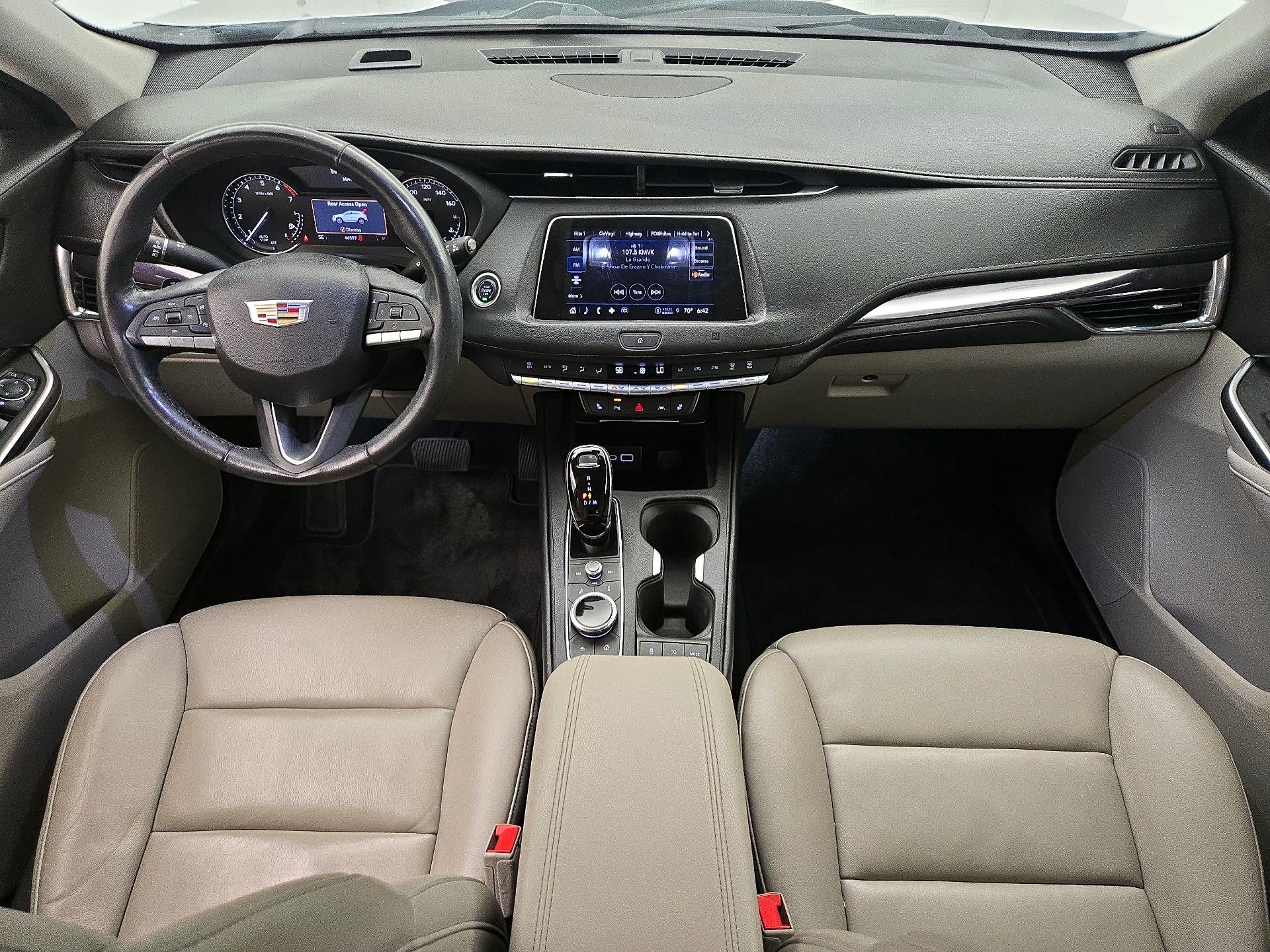 Thumbnail: 2021 Cadillac XT4 - 9