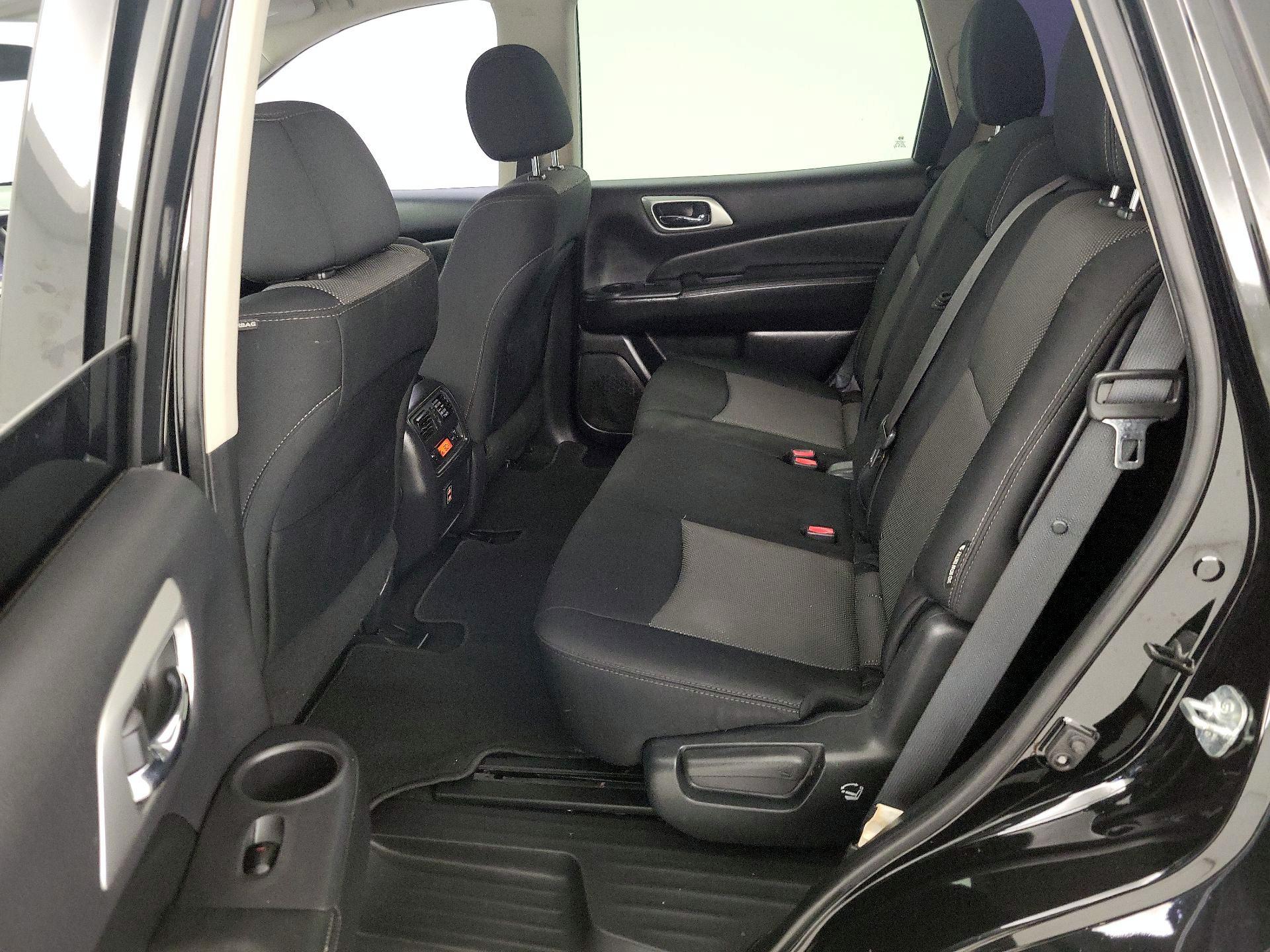 Thumbnail: 2018 Nissan Pathfinder - 19