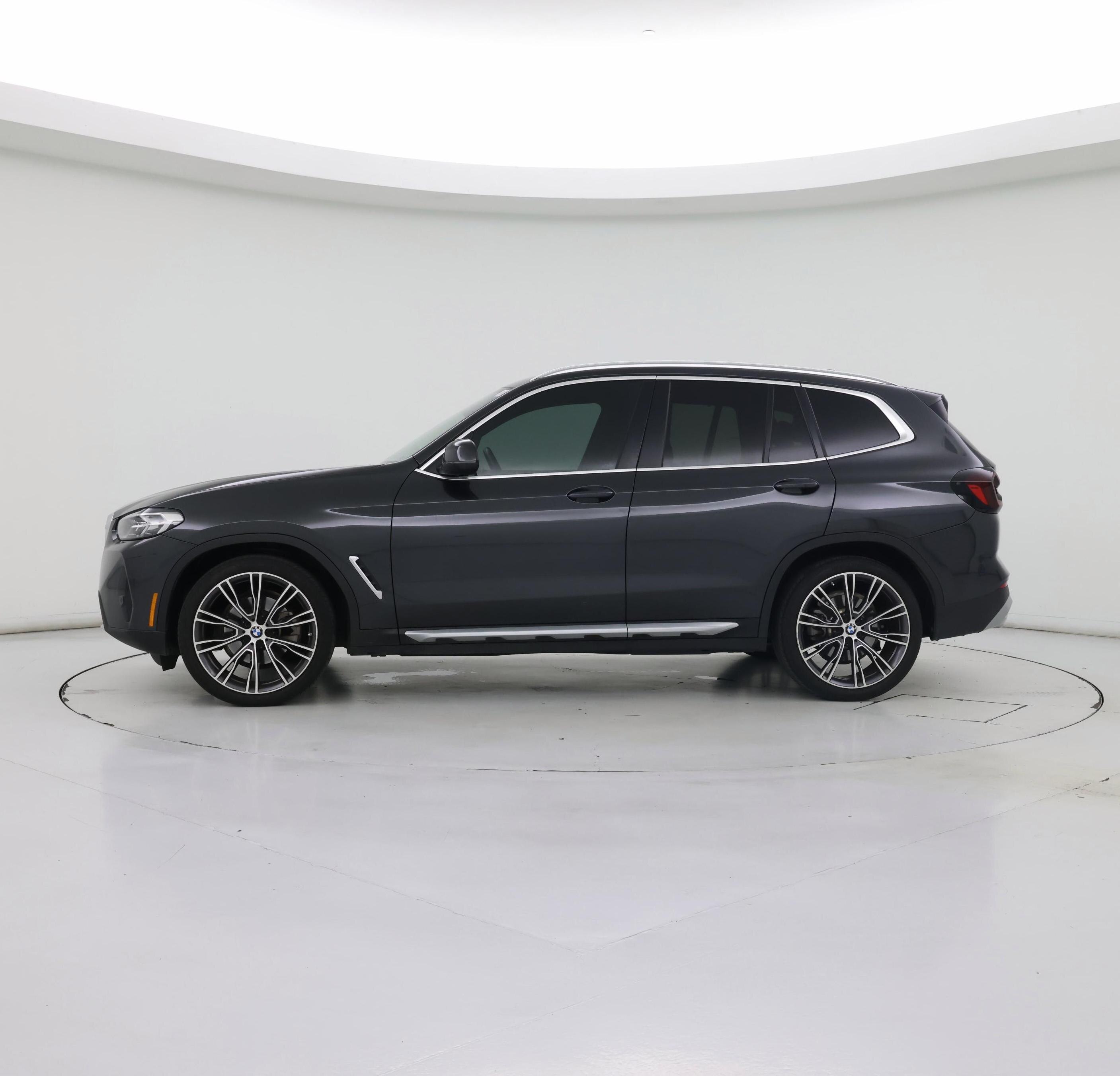 Thumbnail: 2022 BMW X3 - 3