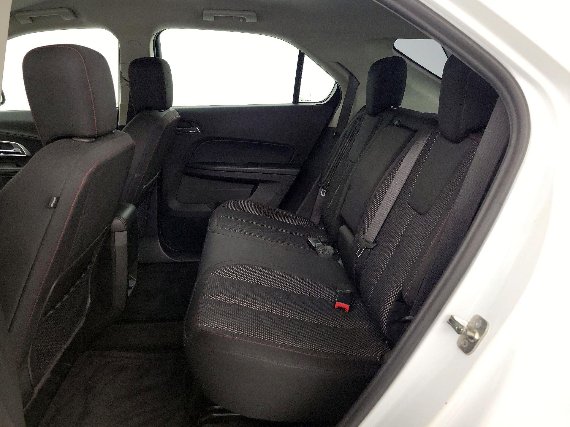 Thumbnail: 2016 Chevrolet Equinox - 17