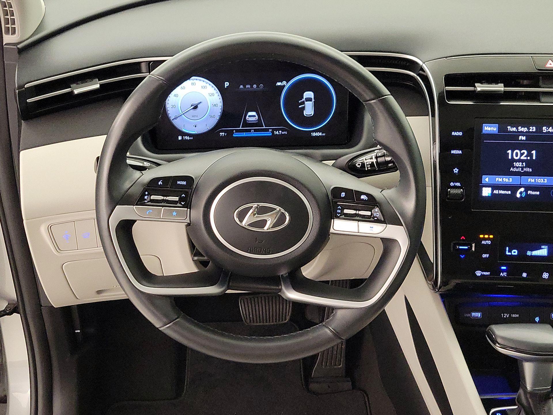 Thumbnail: 2023 Hyundai Tucson - 10
