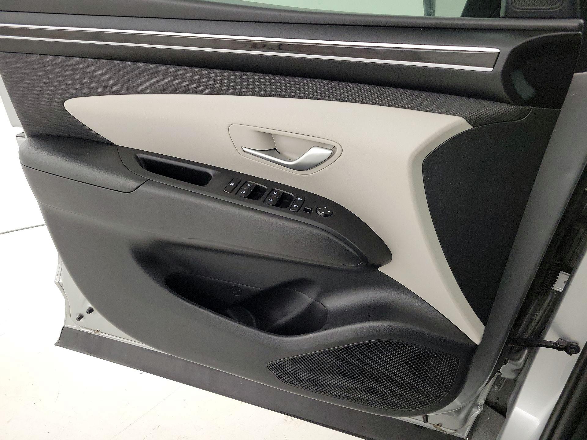 Thumbnail: 2023 Hyundai Tucson - 12
