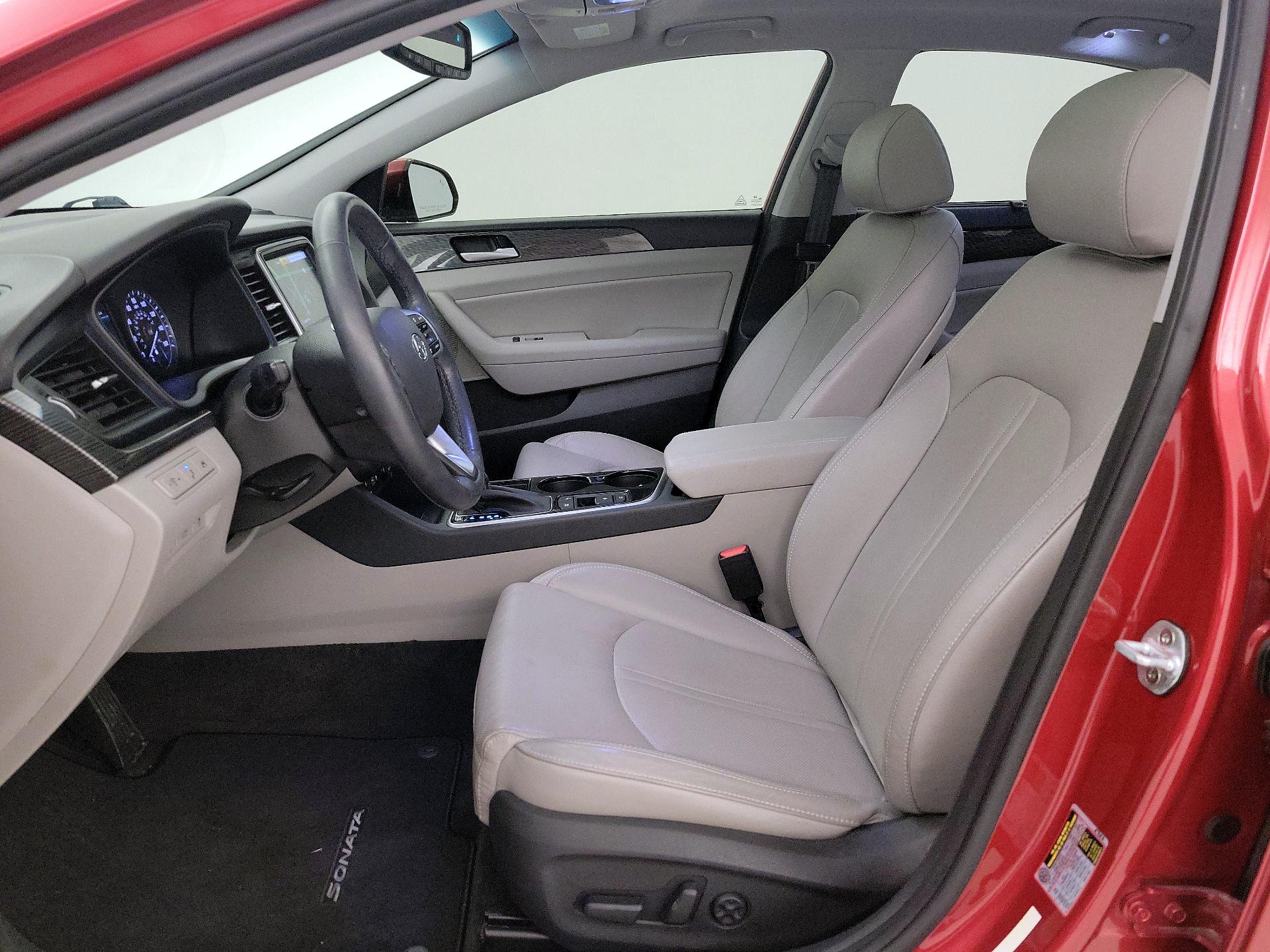 Thumbnail: 2019 Hyundai Sonata - 11
