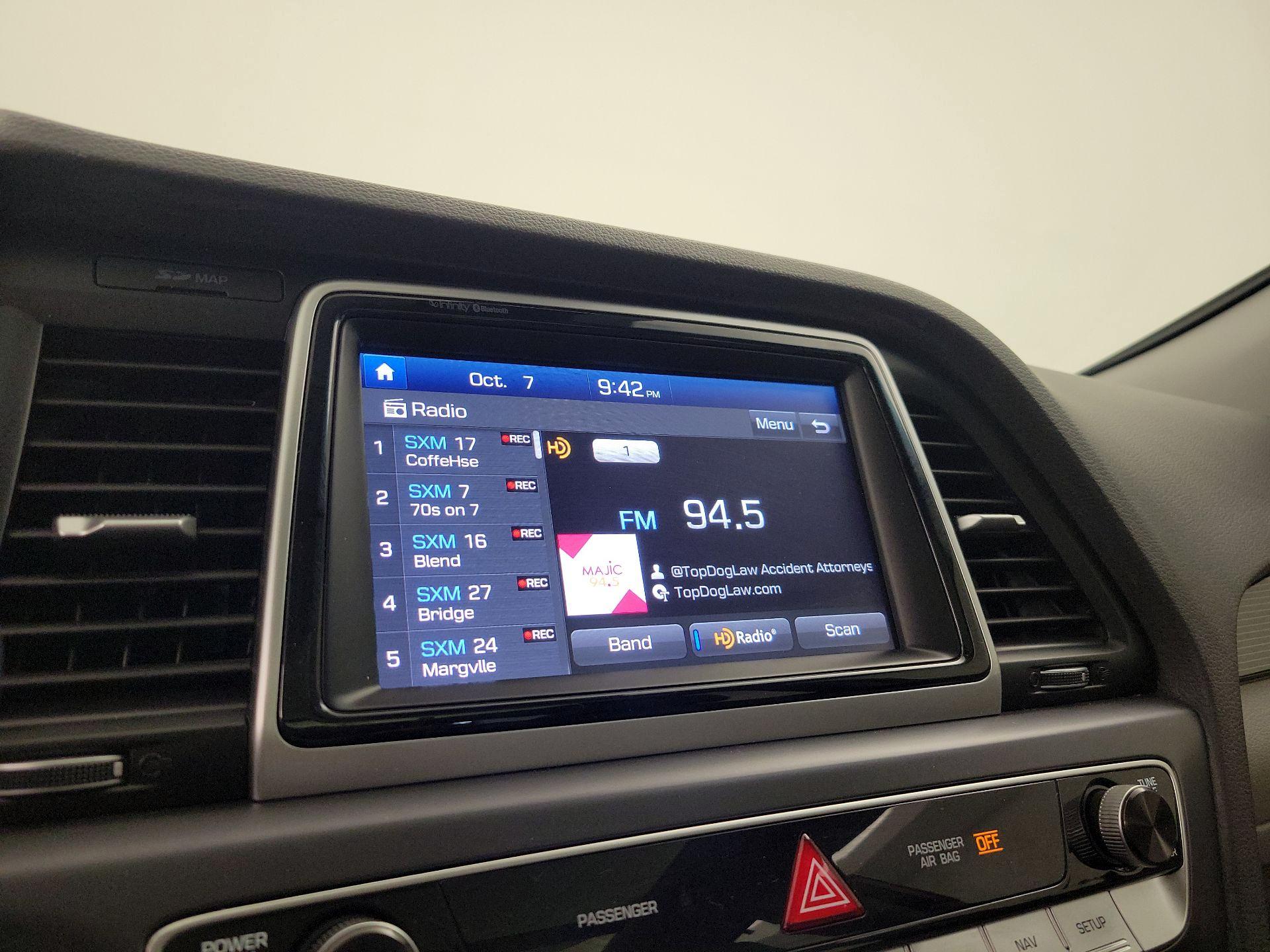 Thumbnail: 2019 Hyundai Sonata - 16