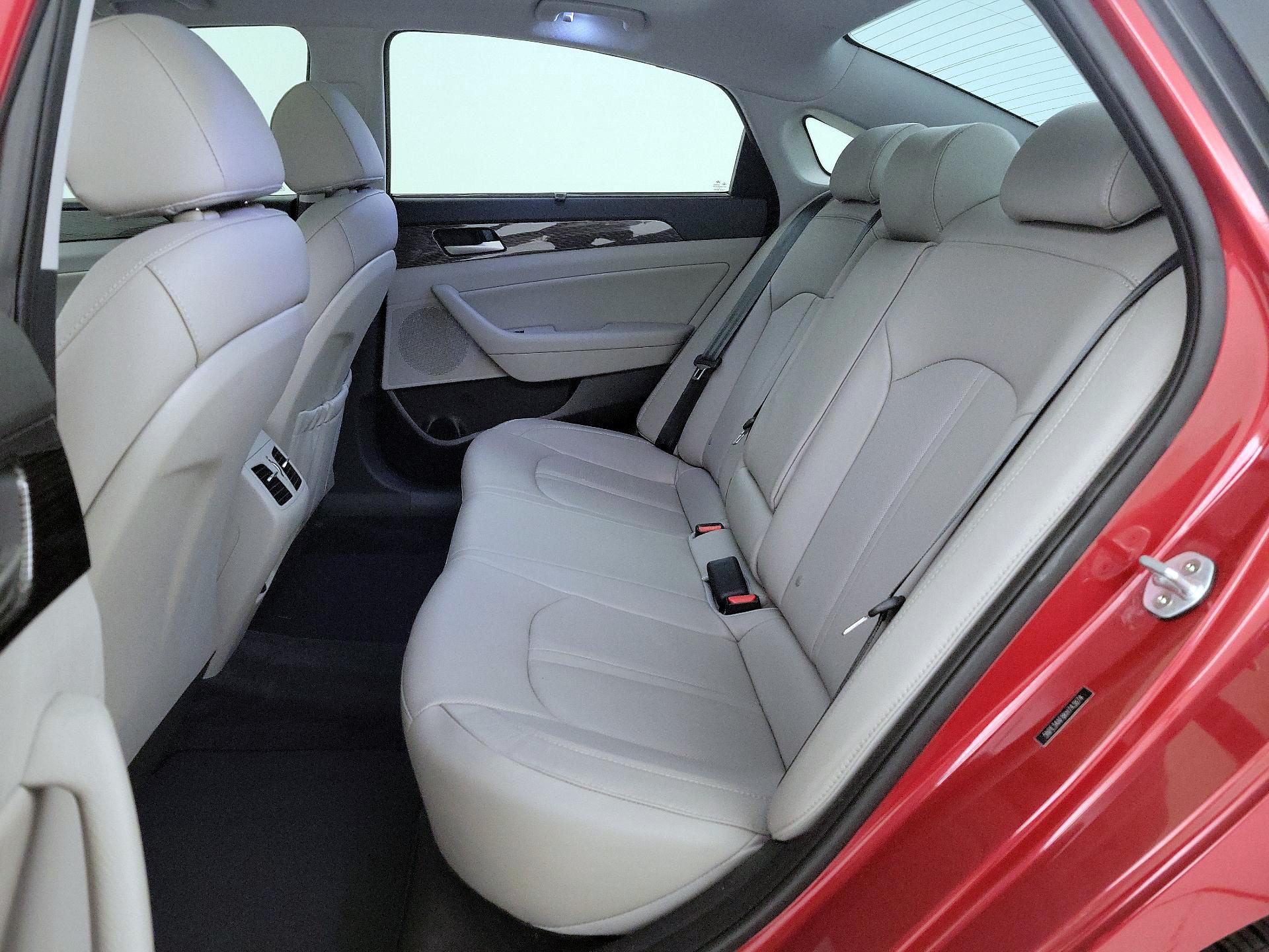 Thumbnail: 2019 Hyundai Sonata - 20