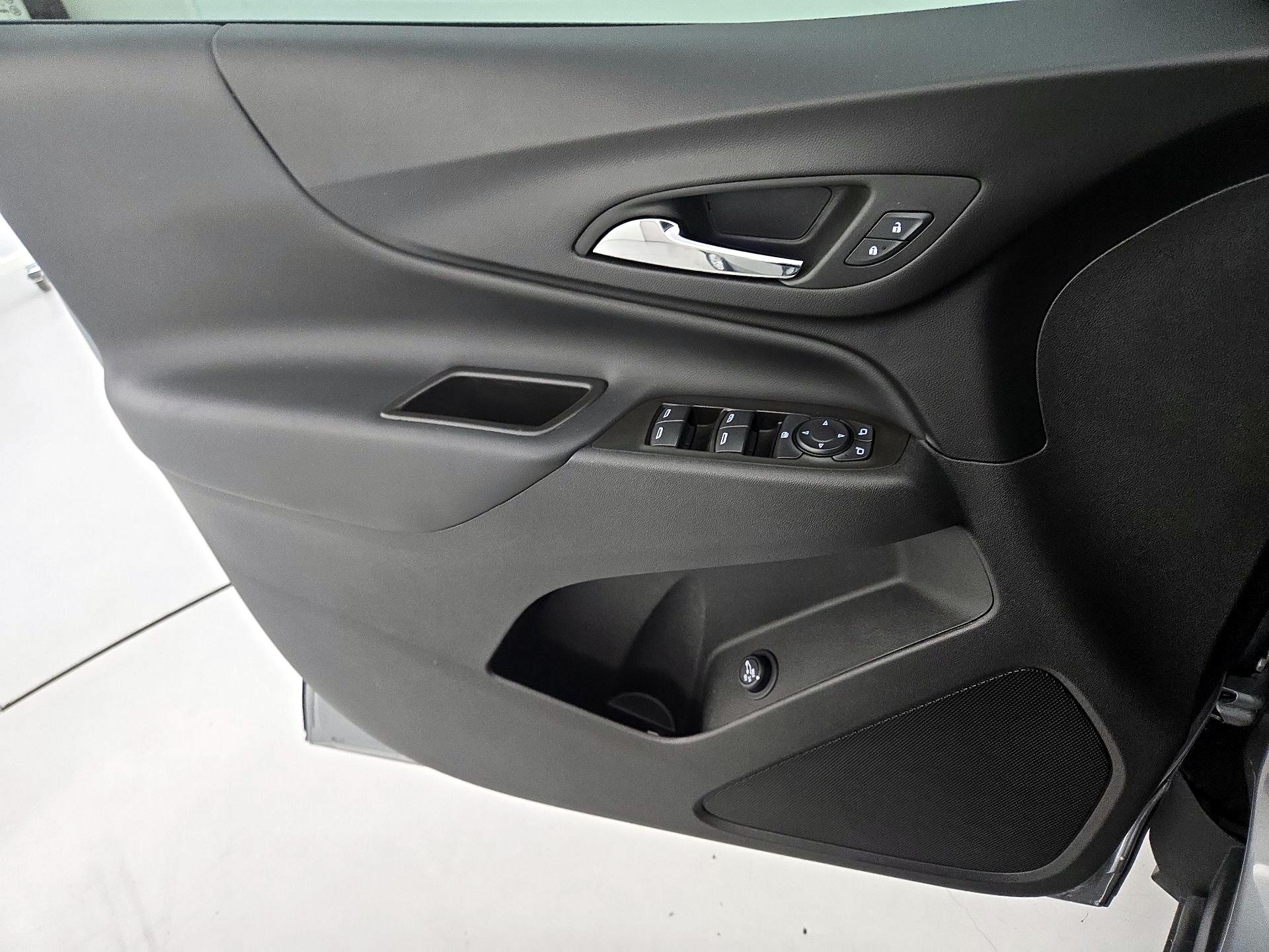 Thumbnail: 2024 Chevrolet Equinox - 12