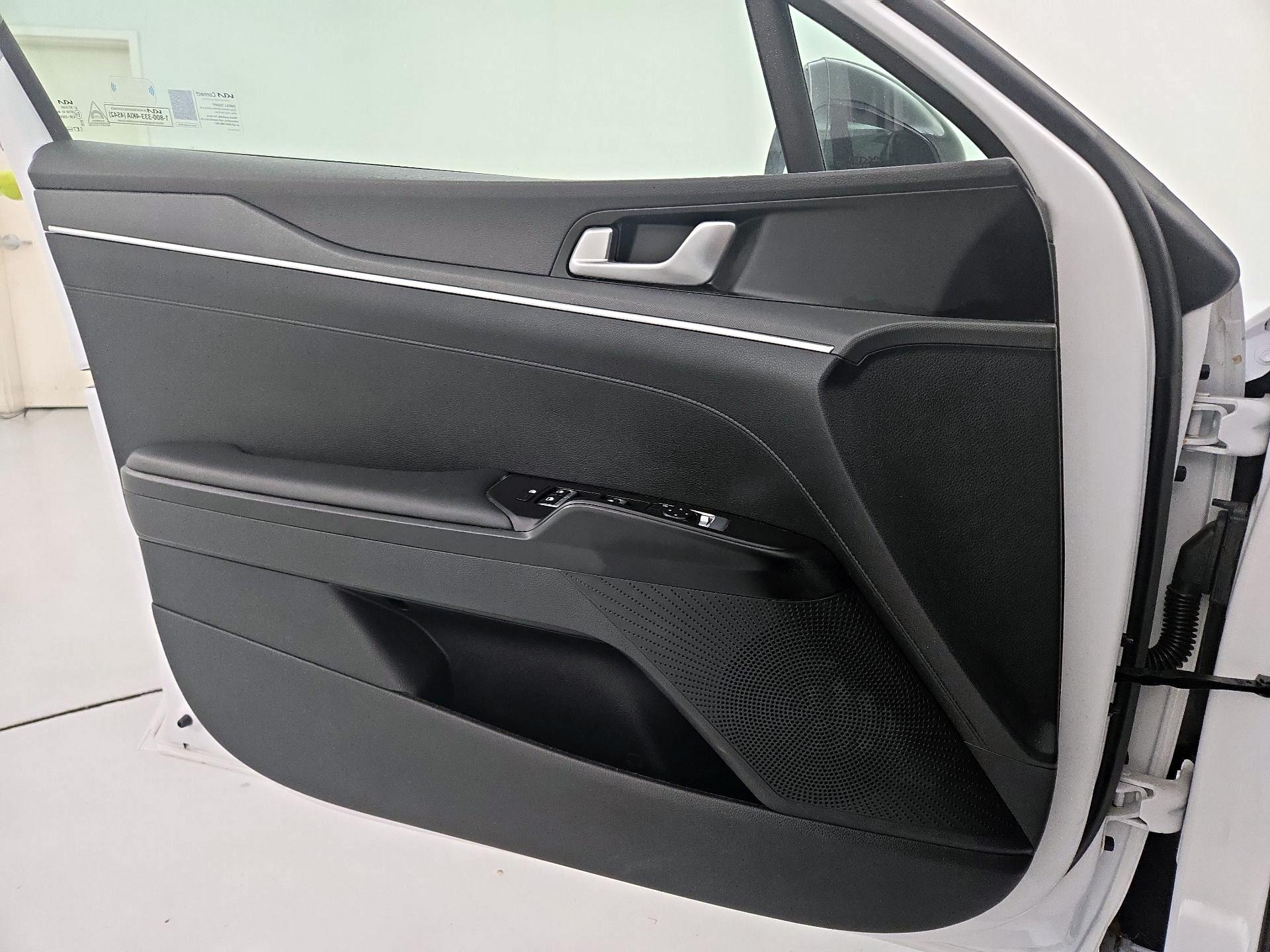 Thumbnail: 2024 Kia K5 - 12