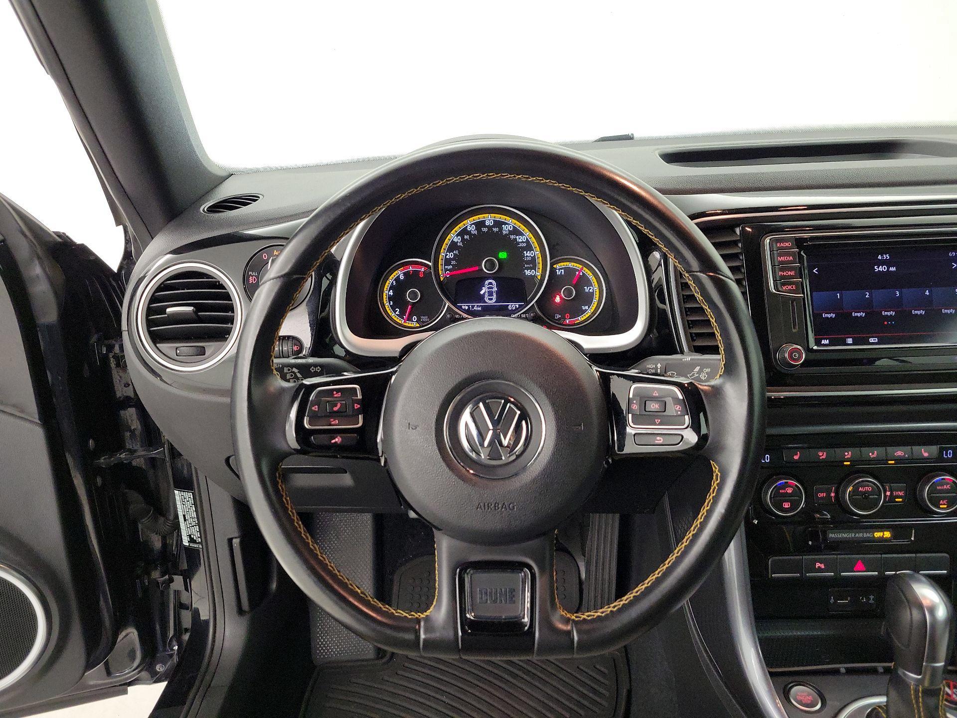 Thumbnail: 2018 Volkswagen Beetle - 10