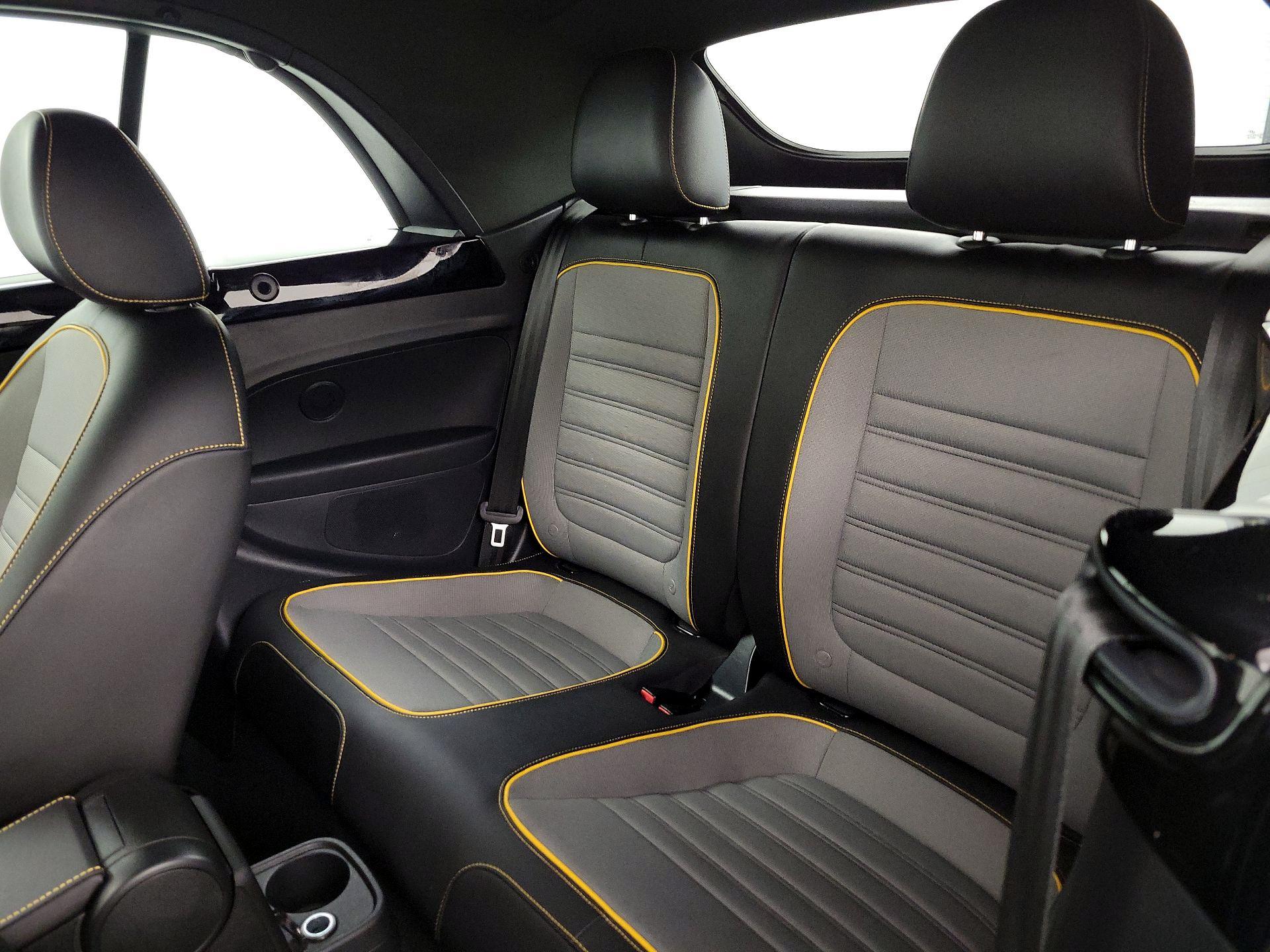 Thumbnail: 2018 Volkswagen Beetle - 18