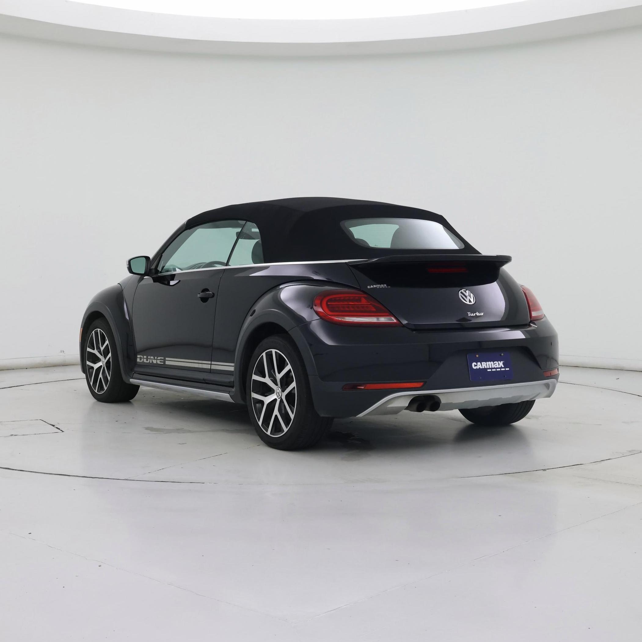 Thumbnail: 2018 Volkswagen Beetle - 2