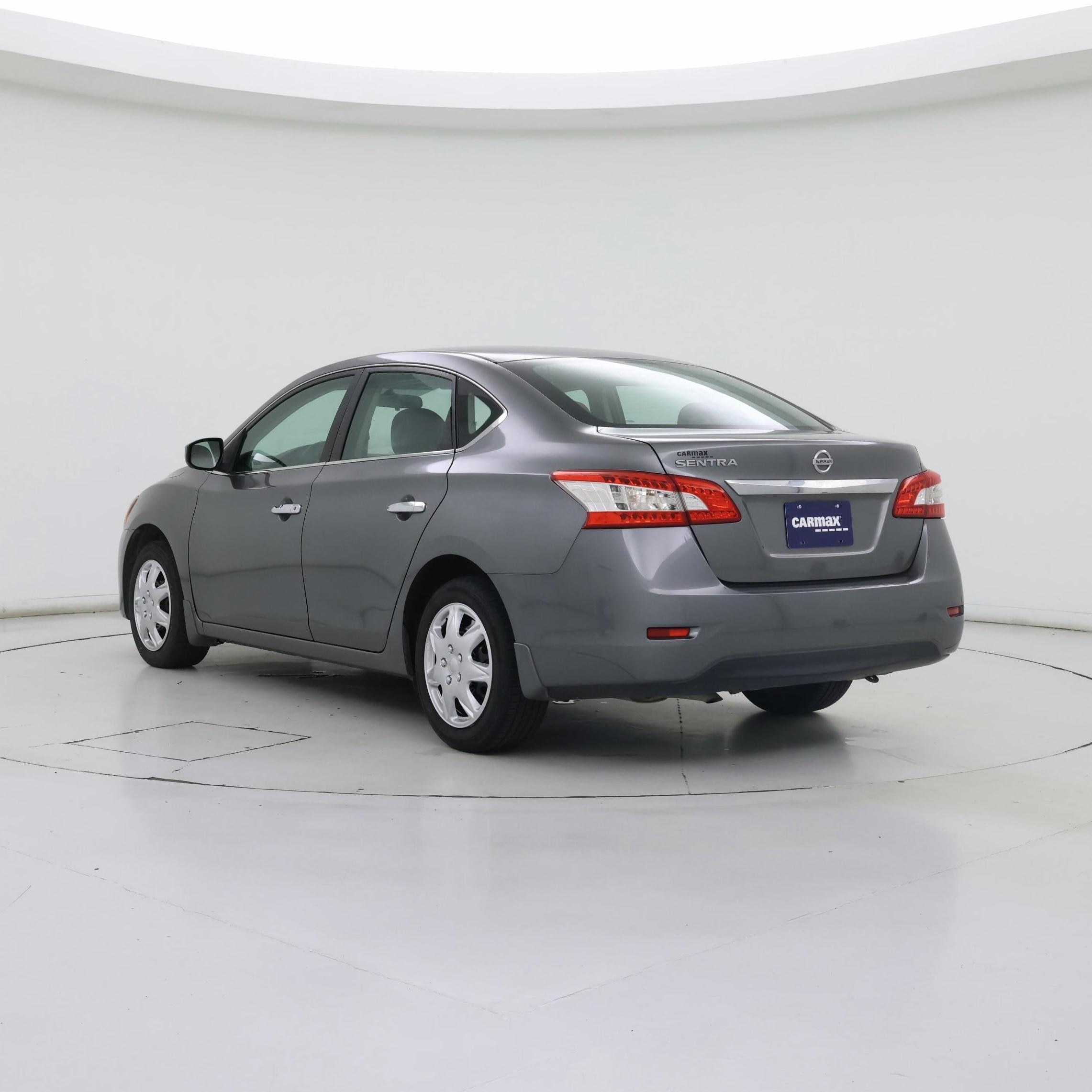 Thumbnail: 2015 Nissan Sentra - 2