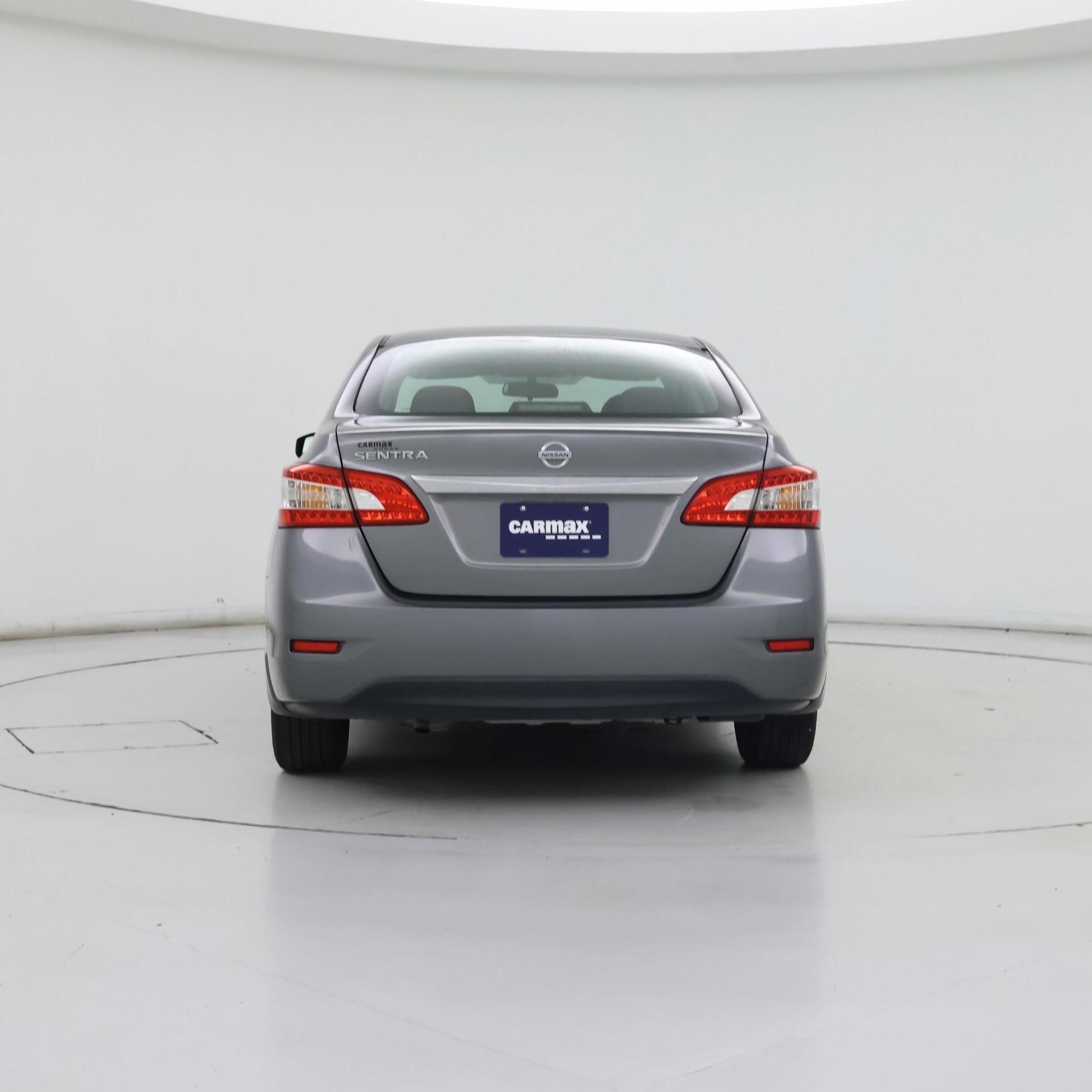 Thumbnail: 2015 Nissan Sentra - 6