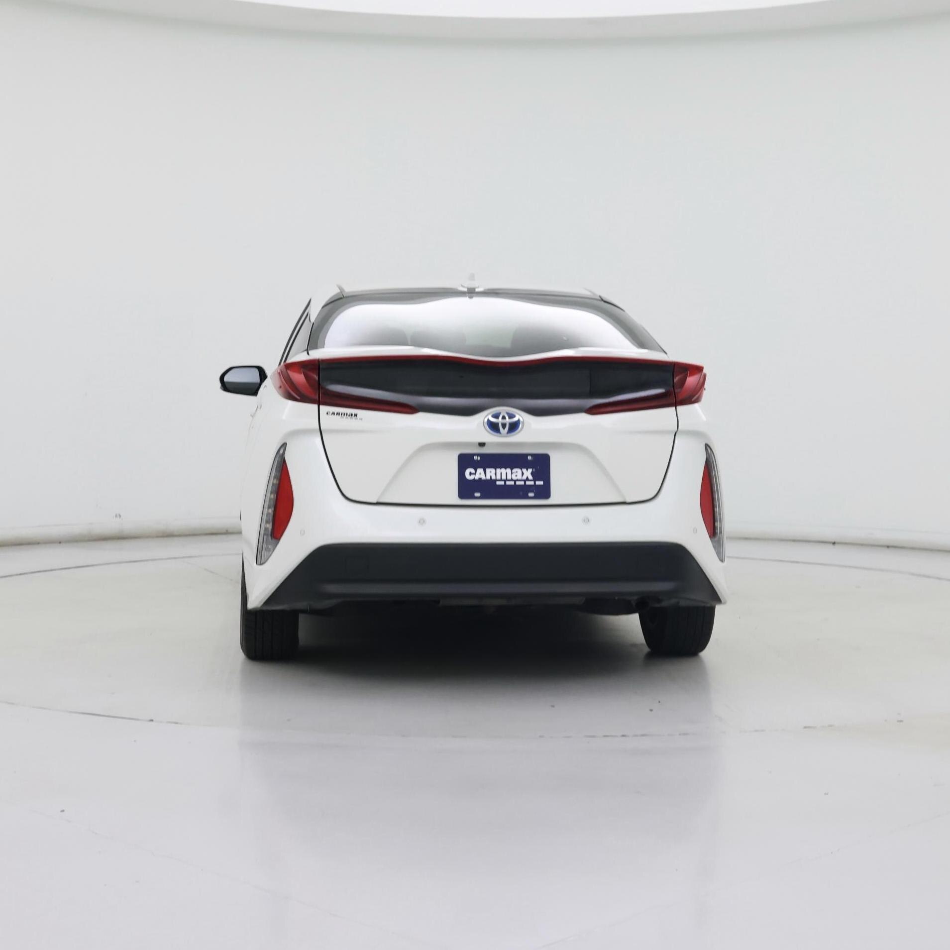 Thumbnail: 2017 Toyota Prius Prime - 6