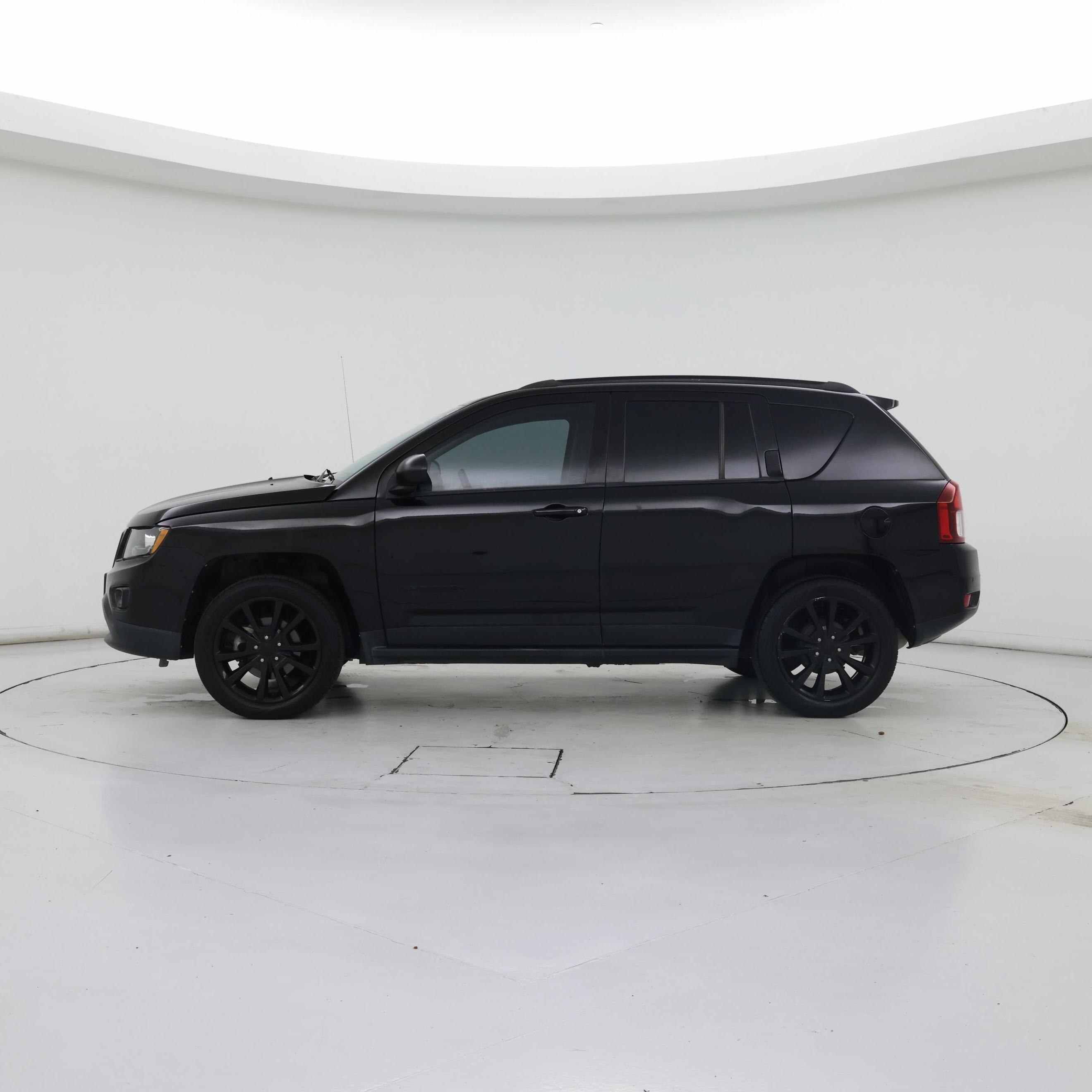 Thumbnail: 2015 Jeep Compass - 3
