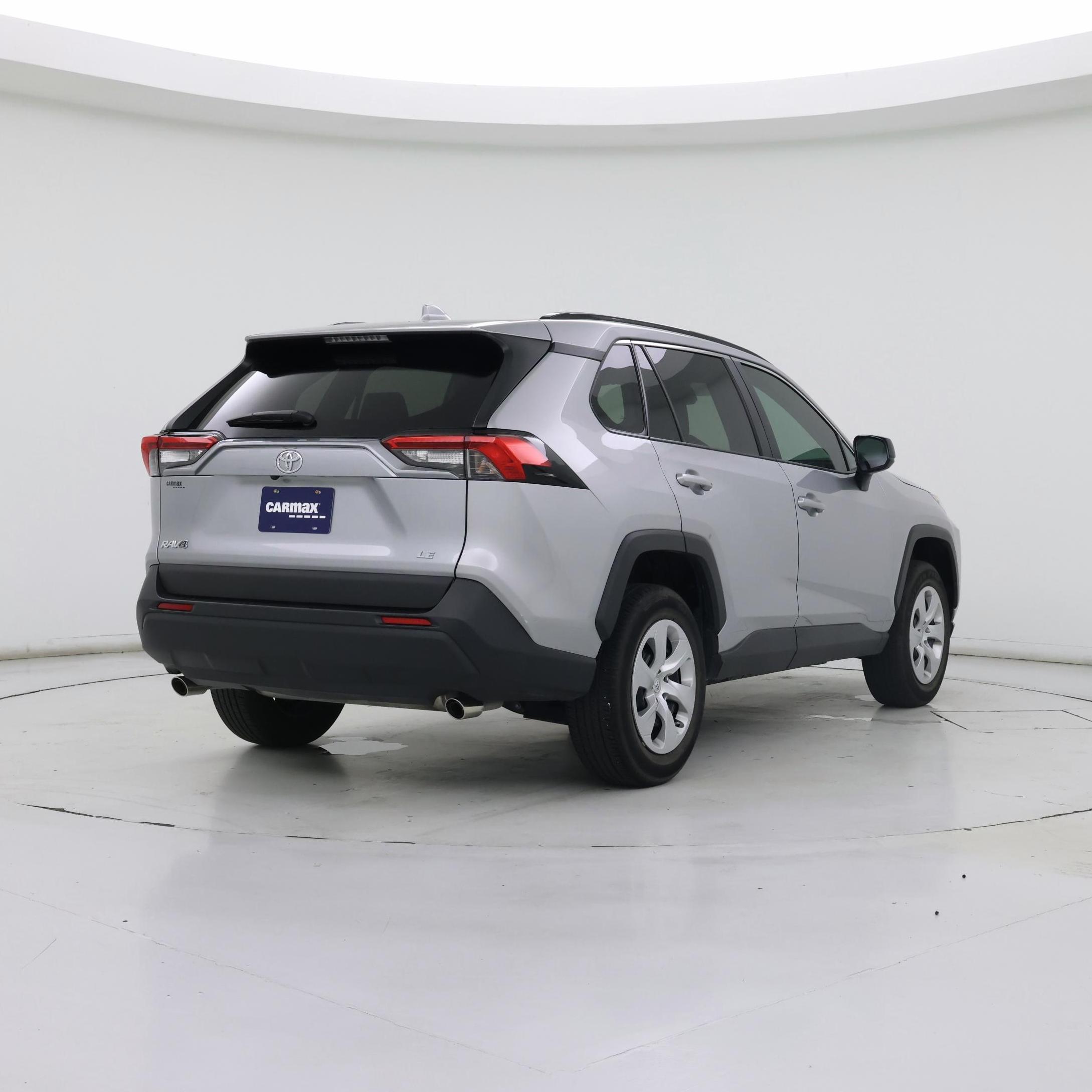 Thumbnail: 2020 Toyota RAV4 - 8