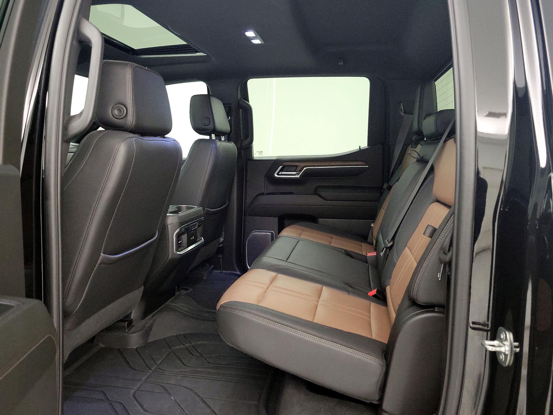 Thumbnail: 2023 Chevrolet Silverado 1500 - 19