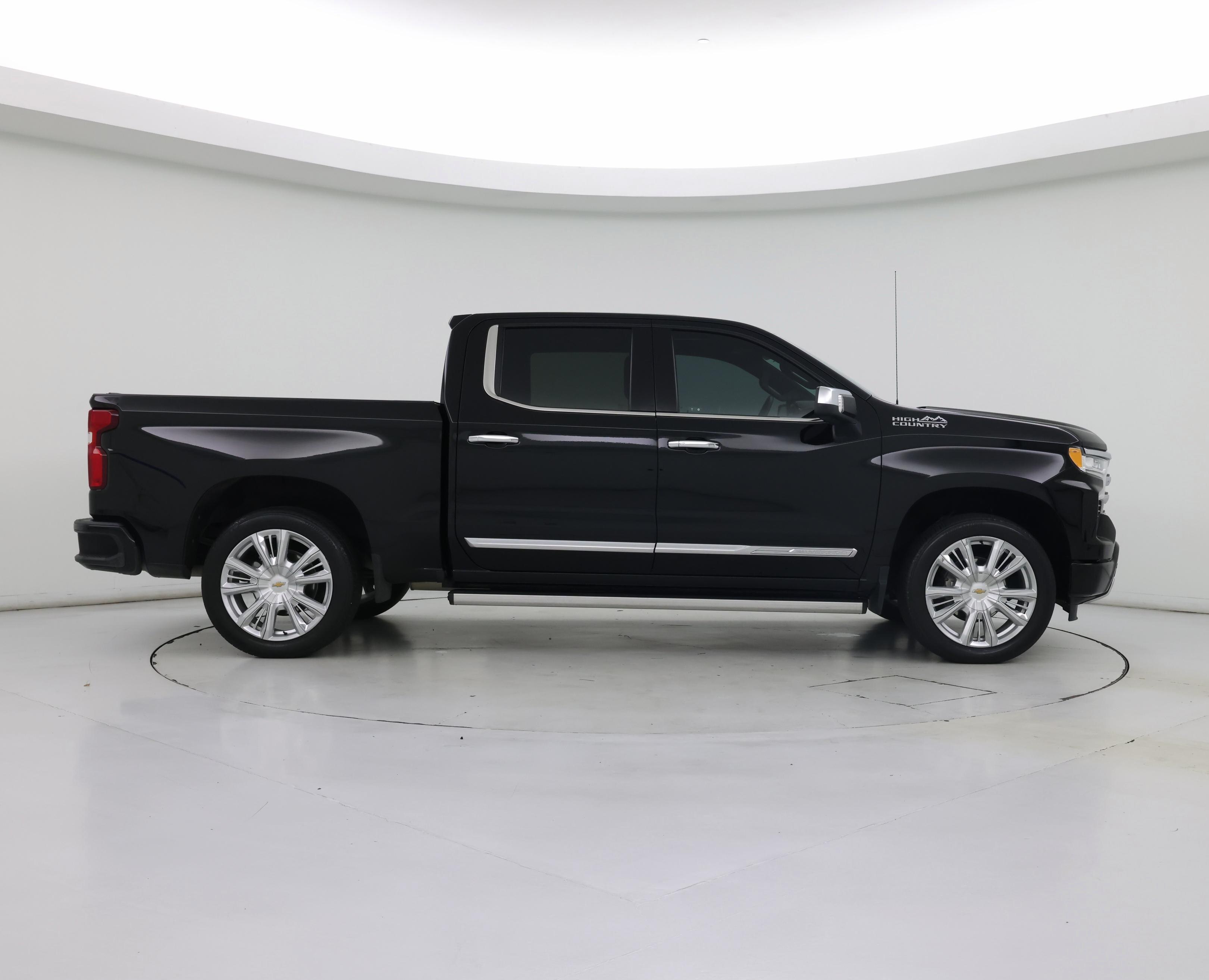 Thumbnail: 2023 Chevrolet Silverado 1500 - 7