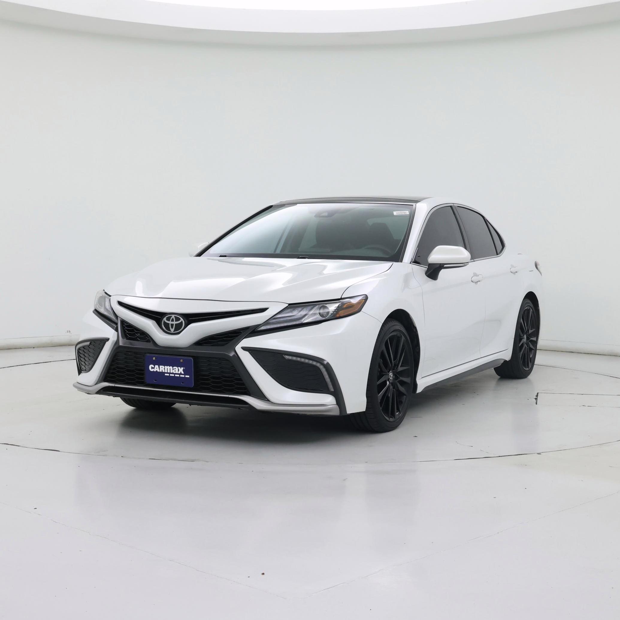 Thumbnail: 2022 Toyota Camry - 4