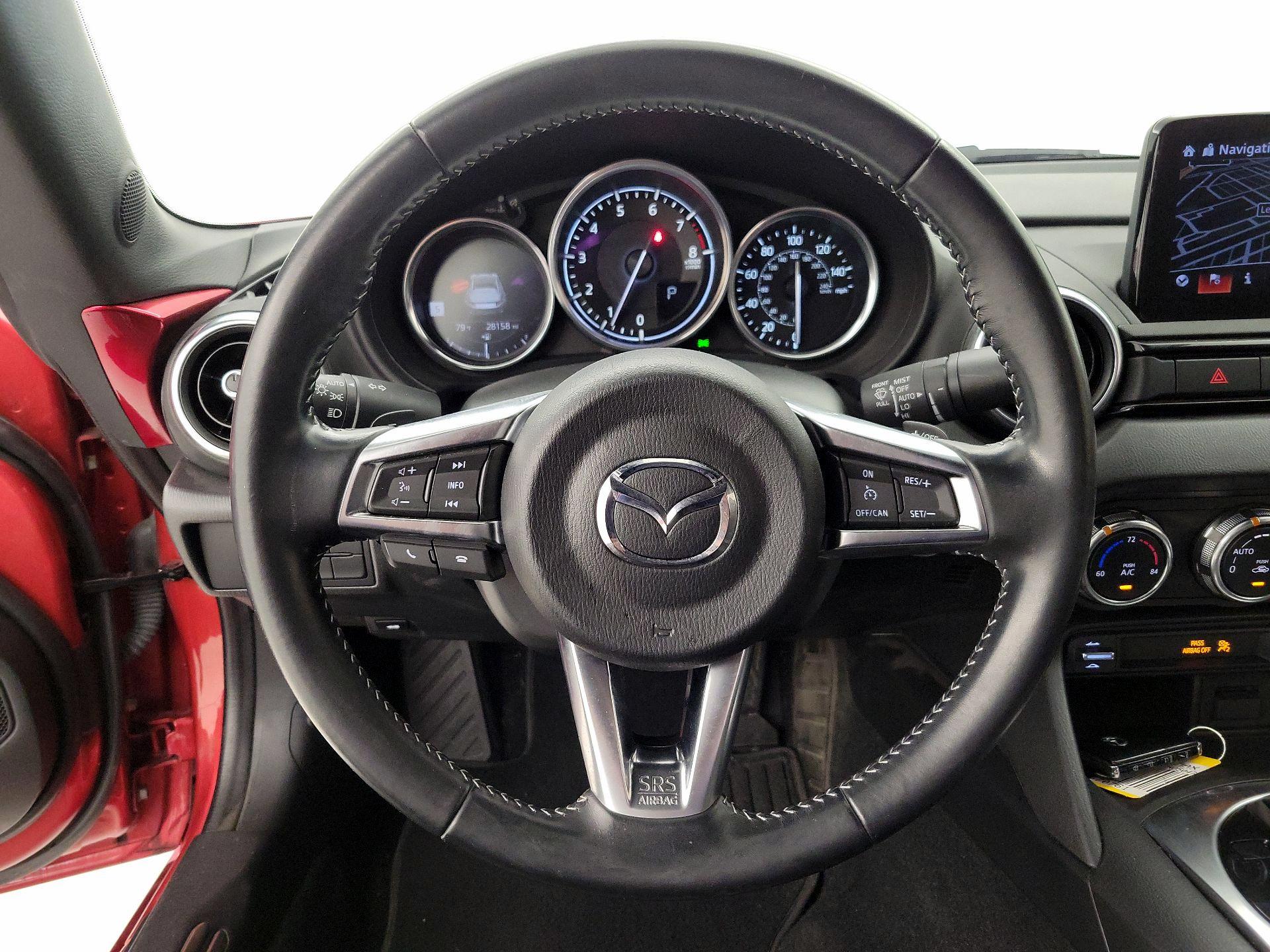 Thumbnail: 2022 Mazda MX-5 Miata - 10