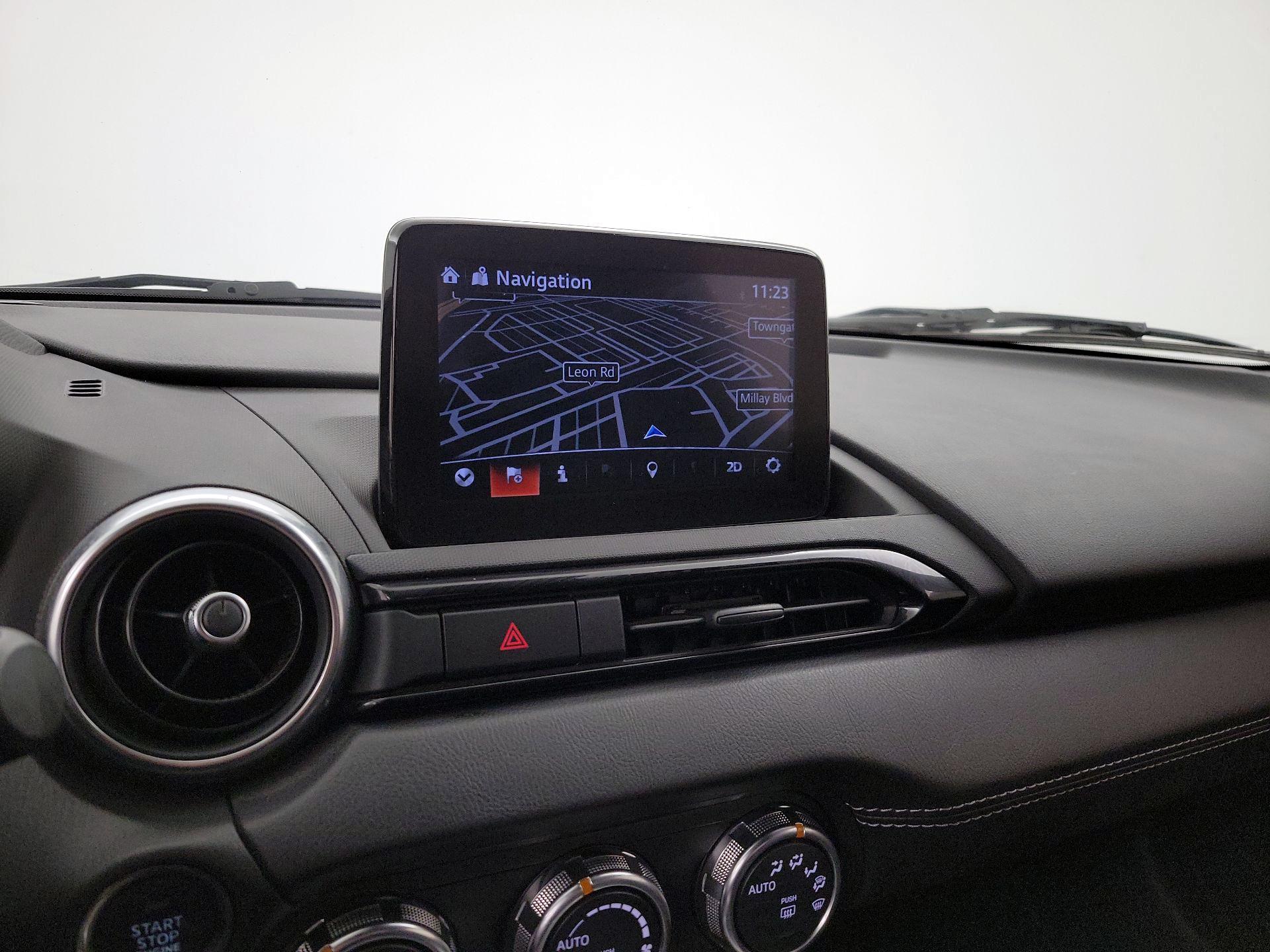 Thumbnail: 2022 Mazda MX-5 Miata - 14