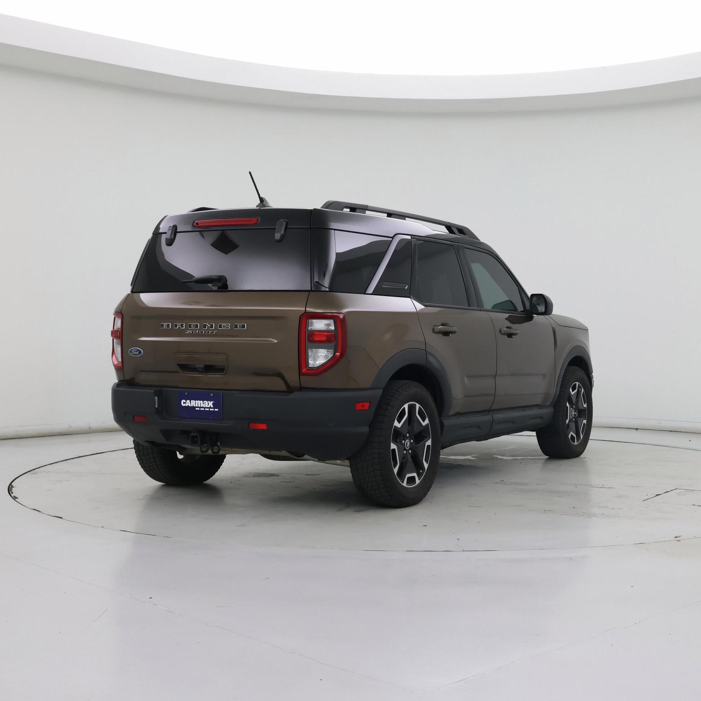 Thumbnail: 2022 Ford Bronco Sport - 8