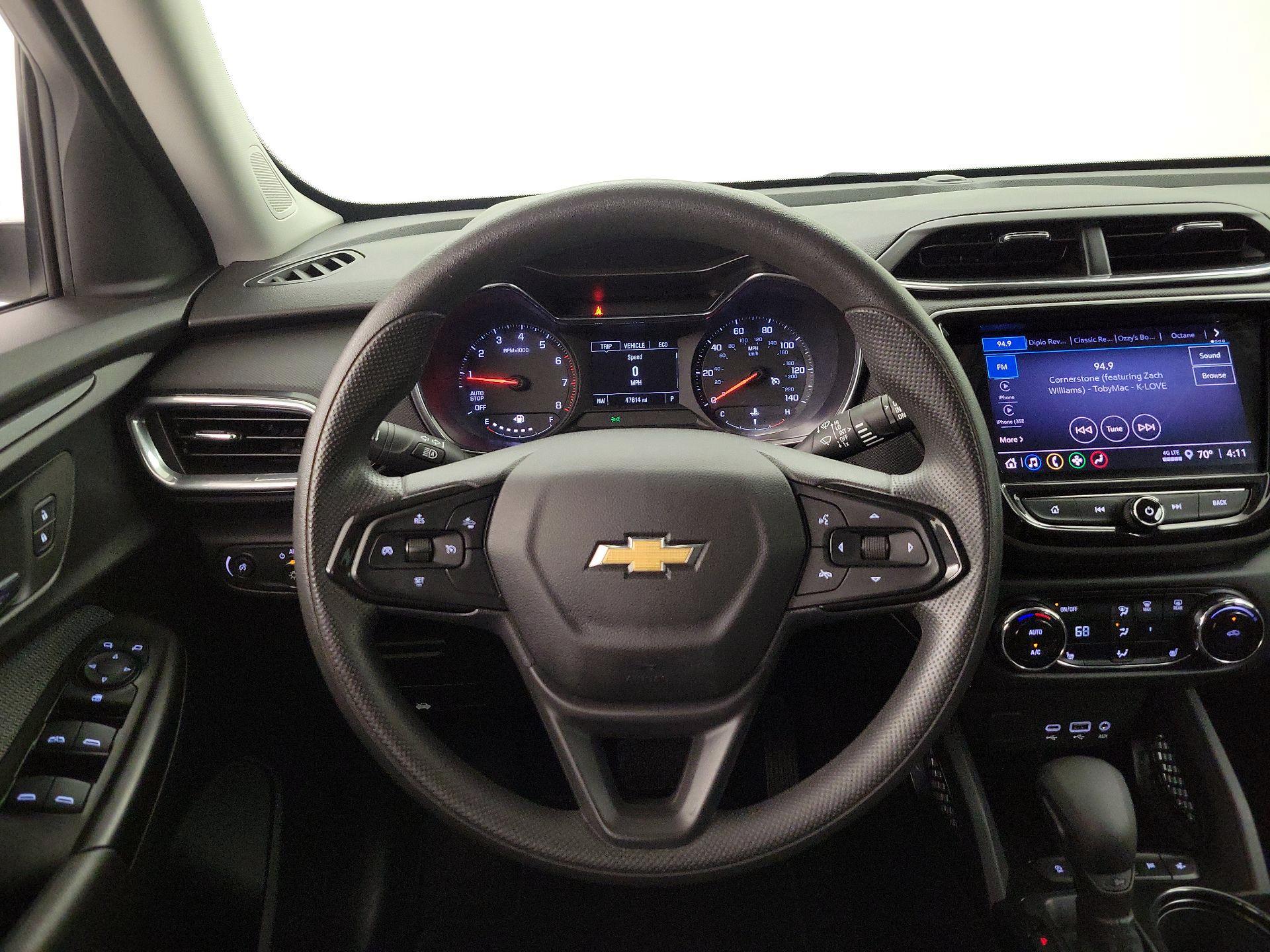 Thumbnail: 2023 Chevrolet TrailBlazer - 10