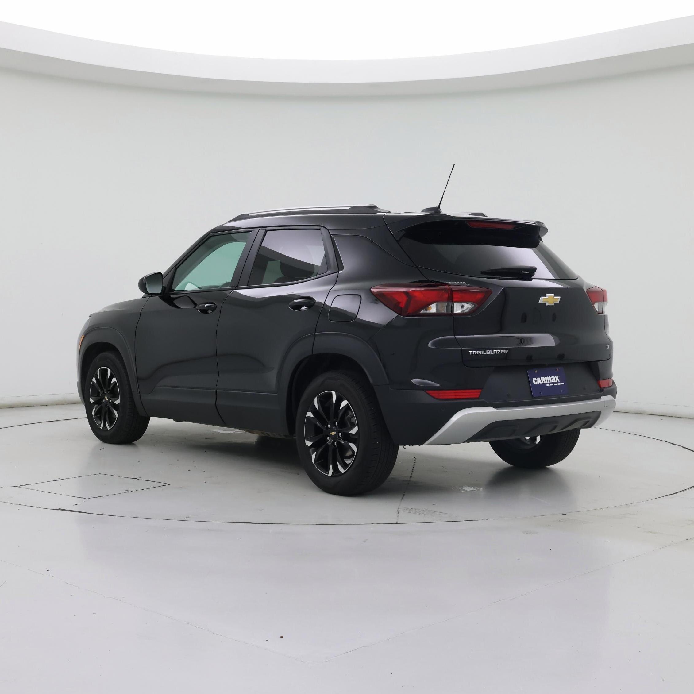 Thumbnail: 2023 Chevrolet TrailBlazer - 2
